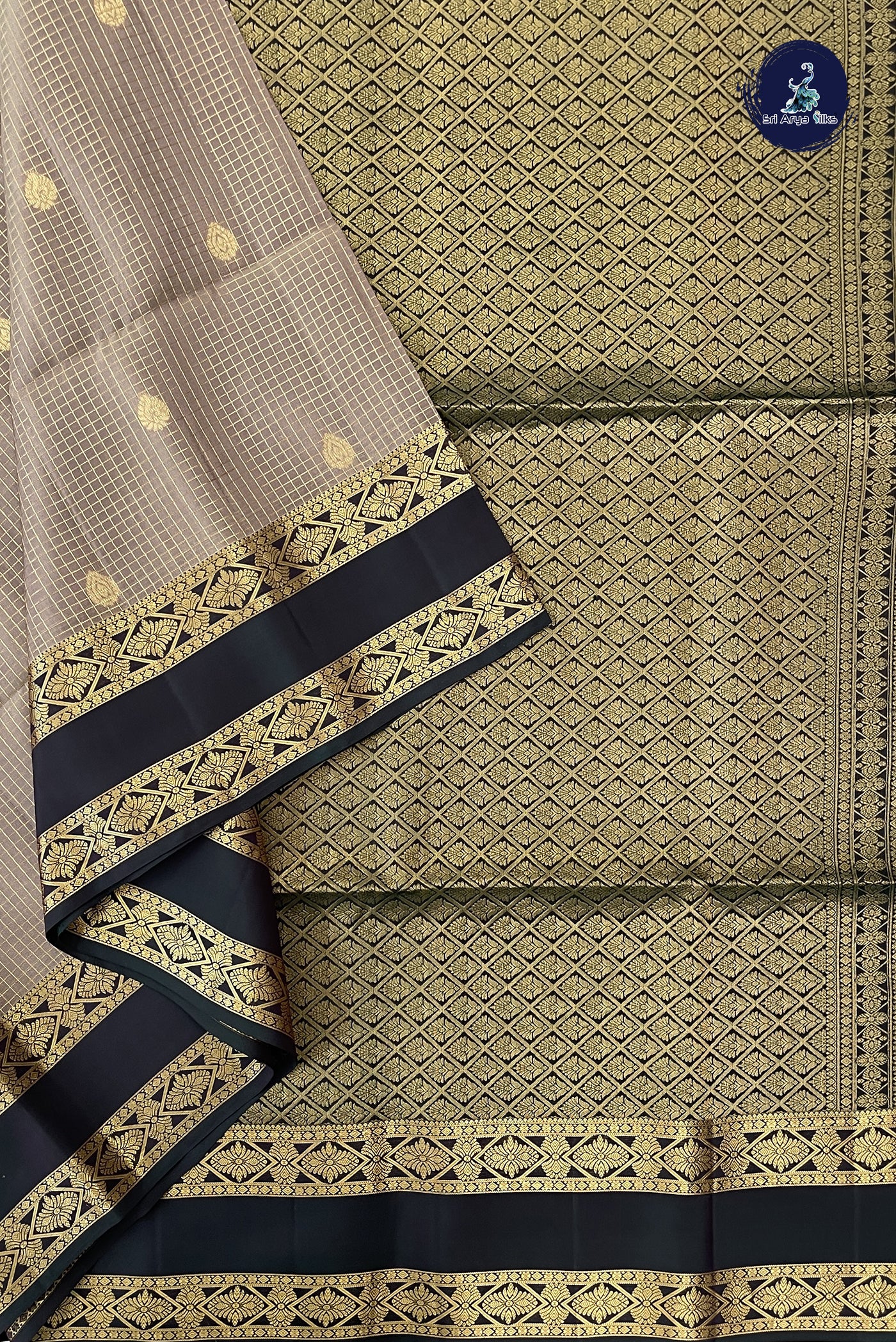 Pastel Shade Soft Silk Saree With Zari Checked Pattern