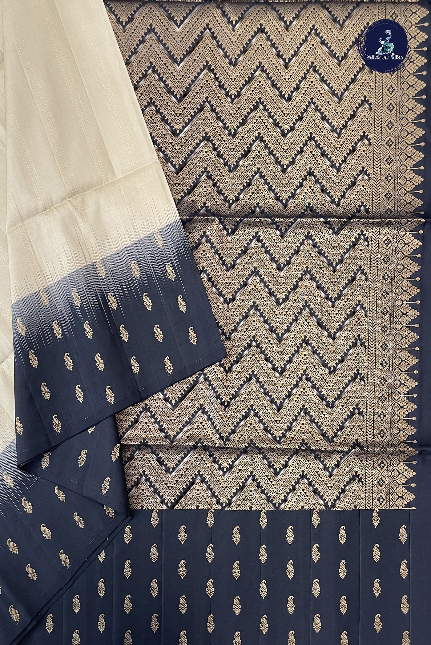 Pastel Shade Soft Silk Saree With Stripes Pattern
