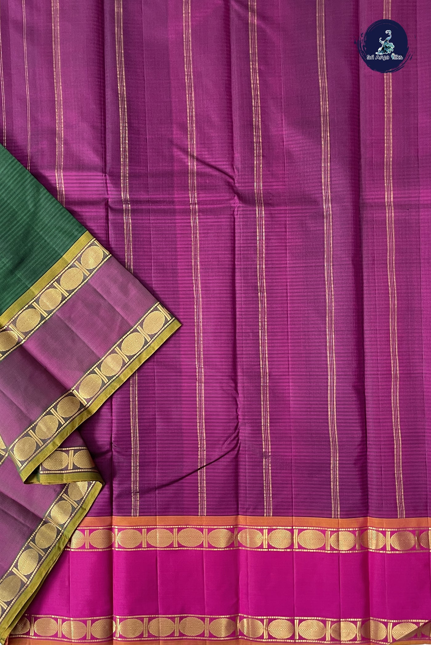 Bottle Green Light Weight Silk Saree With Doria Lines Pattern