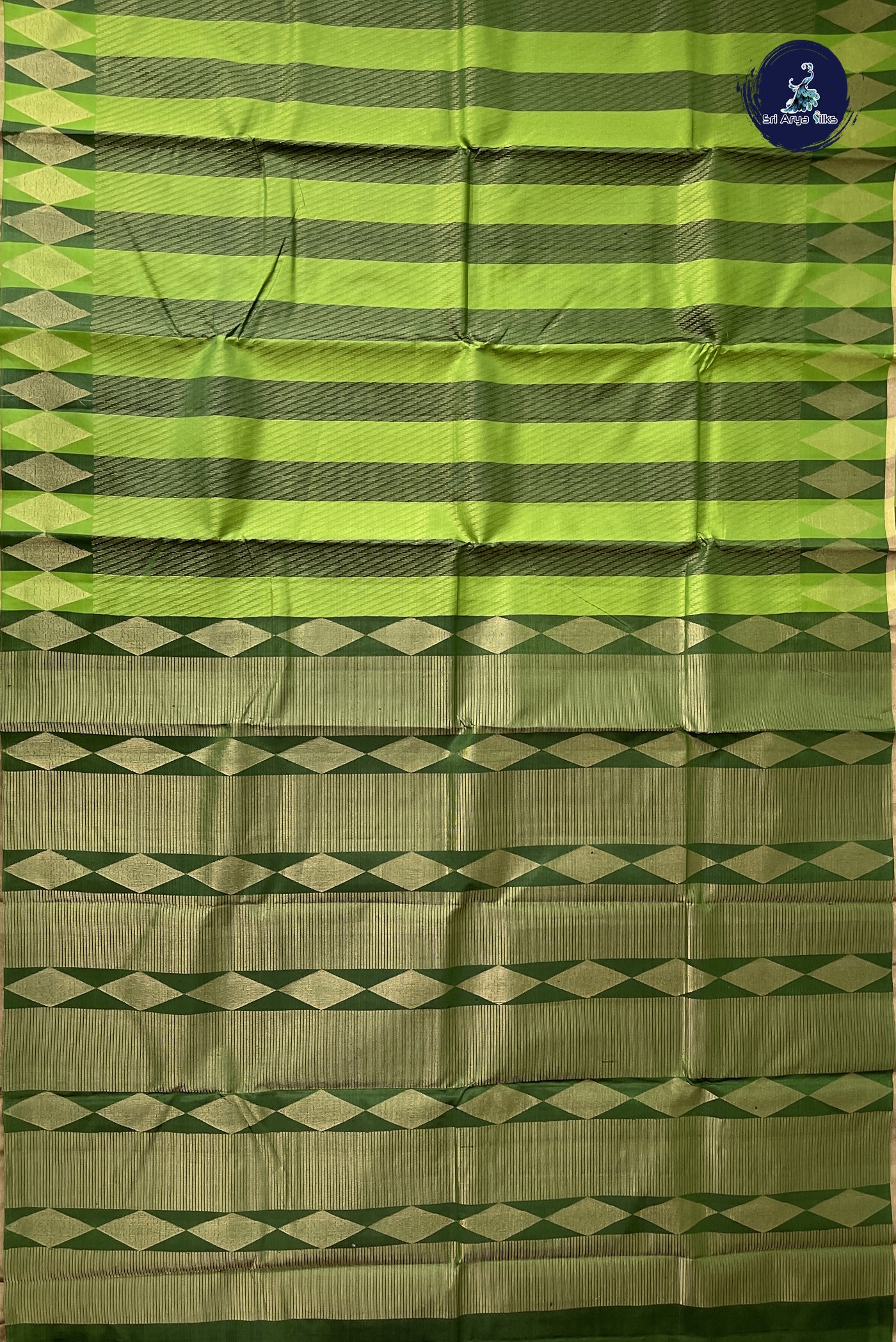 Green Bridal Silk Saree With Jacquard Pattern