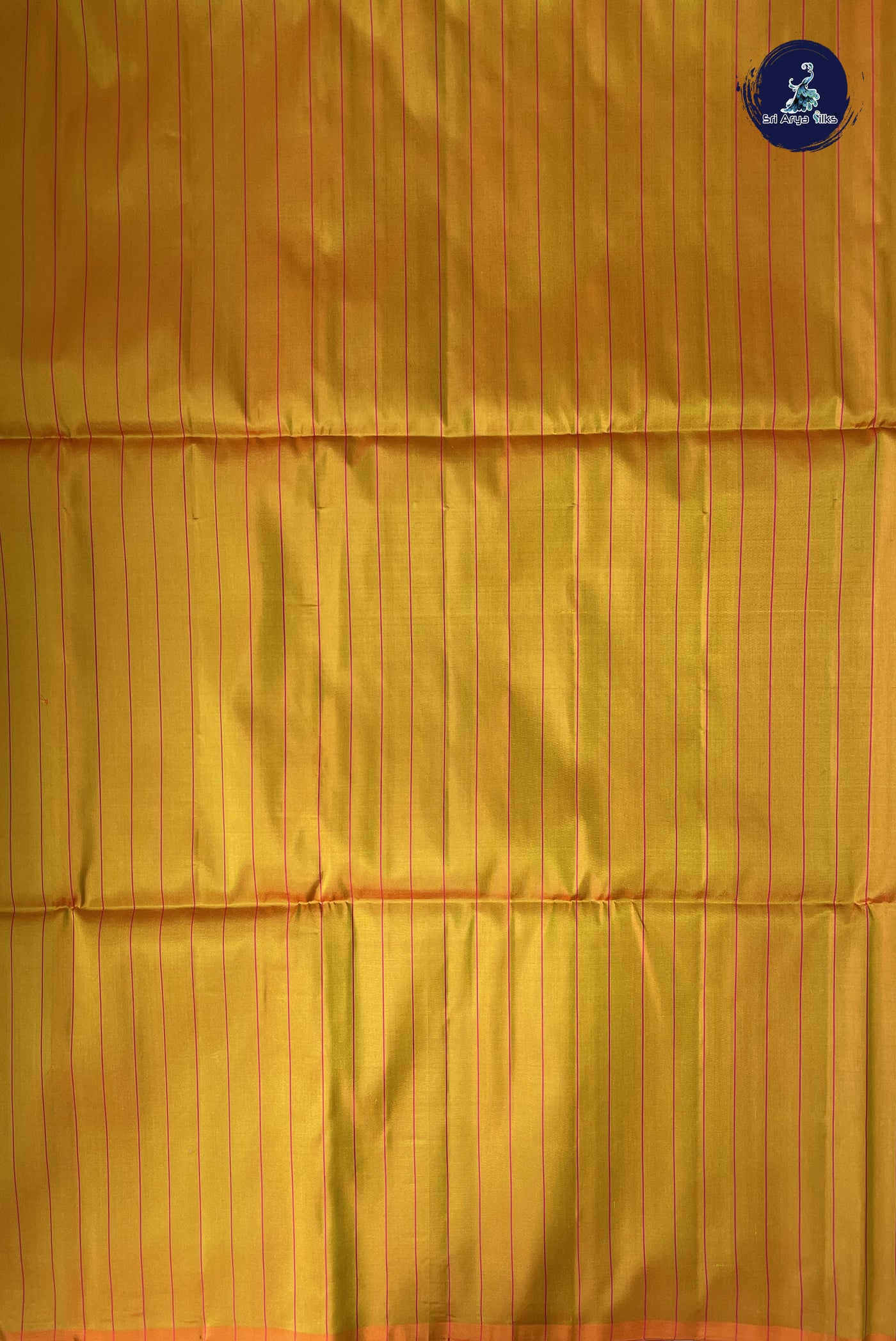 Dual Tone Pink Soft Silk Saree With Plain Pattern