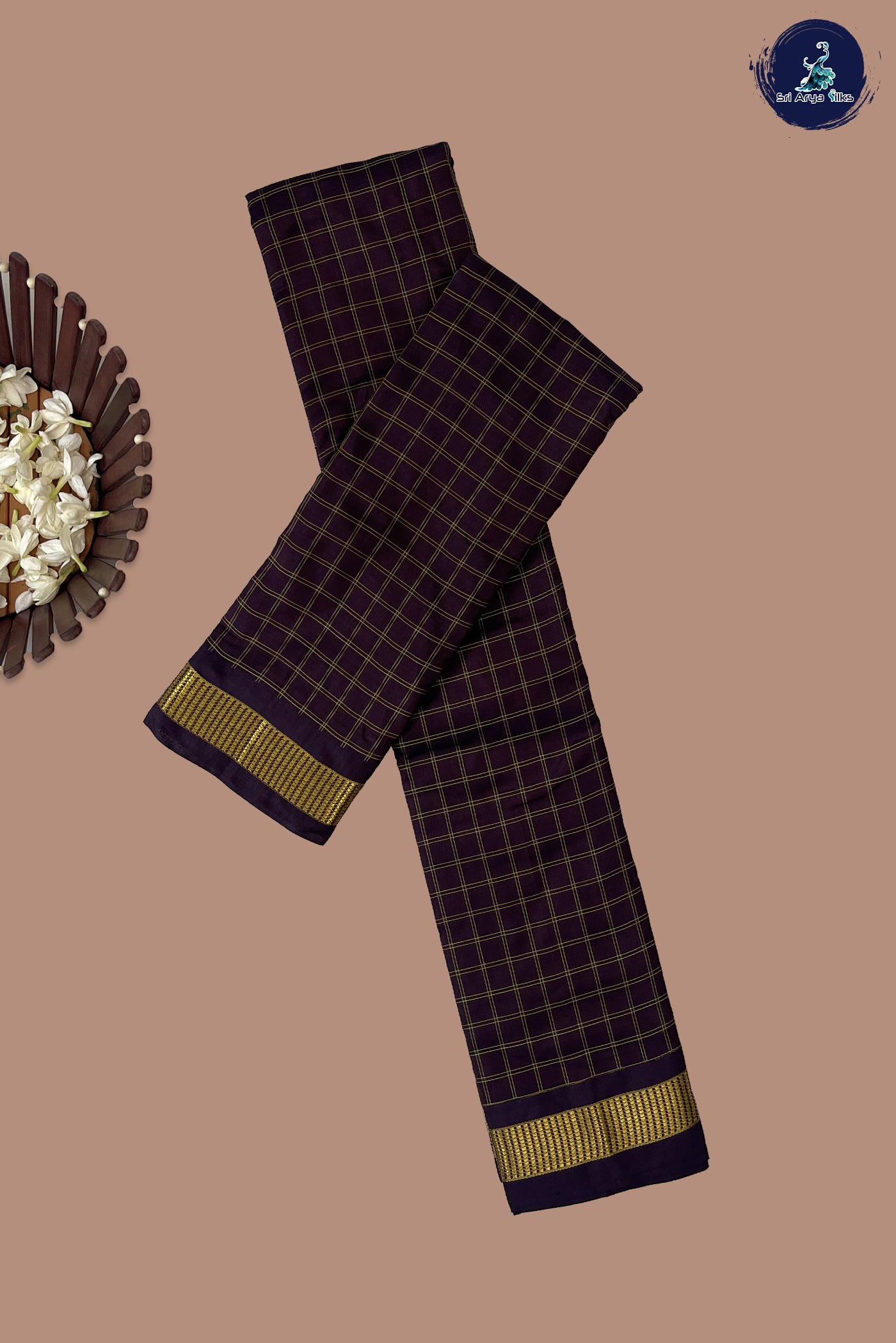 Brown Light Weight Silk Saree With Checked Pattern
