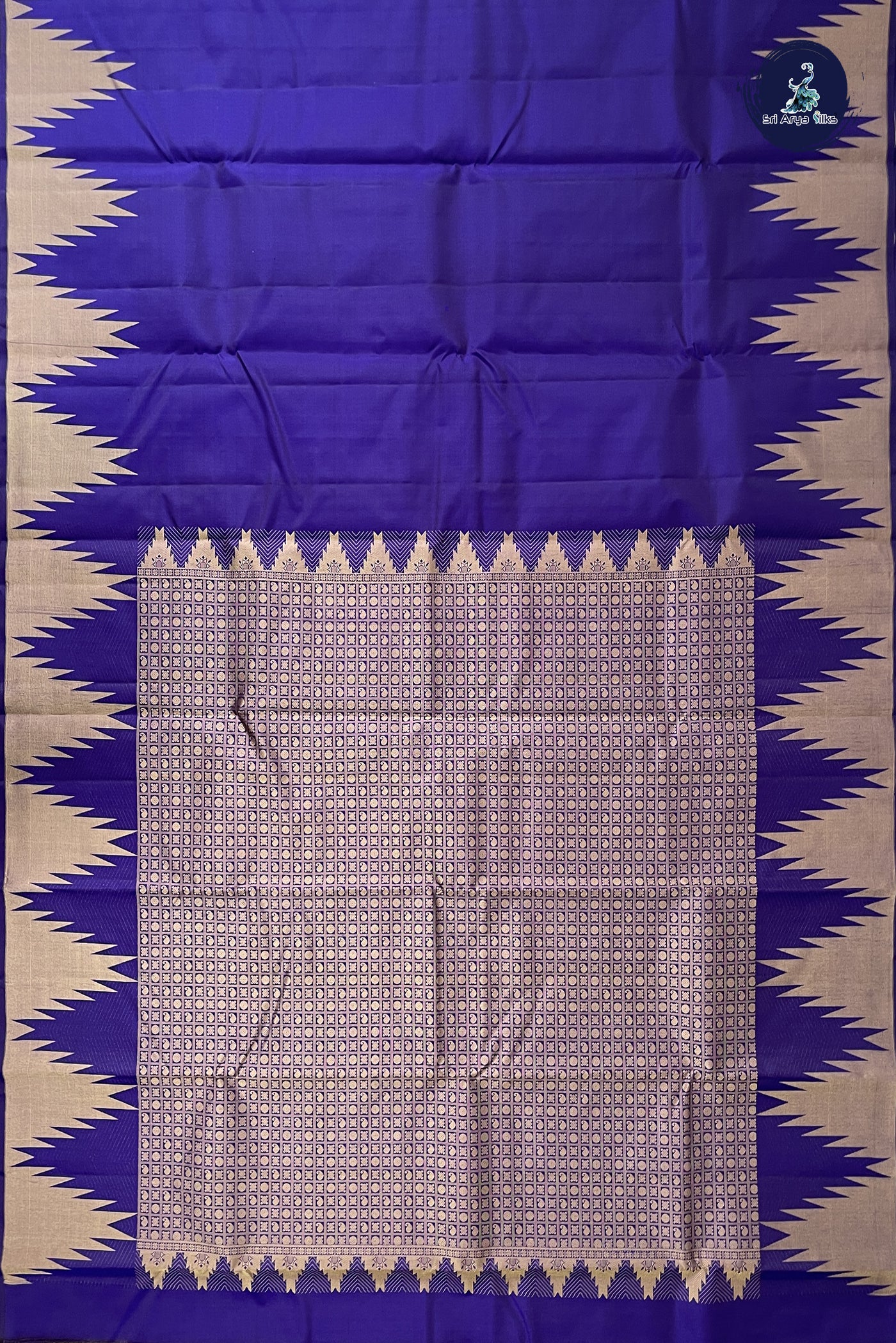 Dark Blue Traditional Silk Saree With Plain Pattern