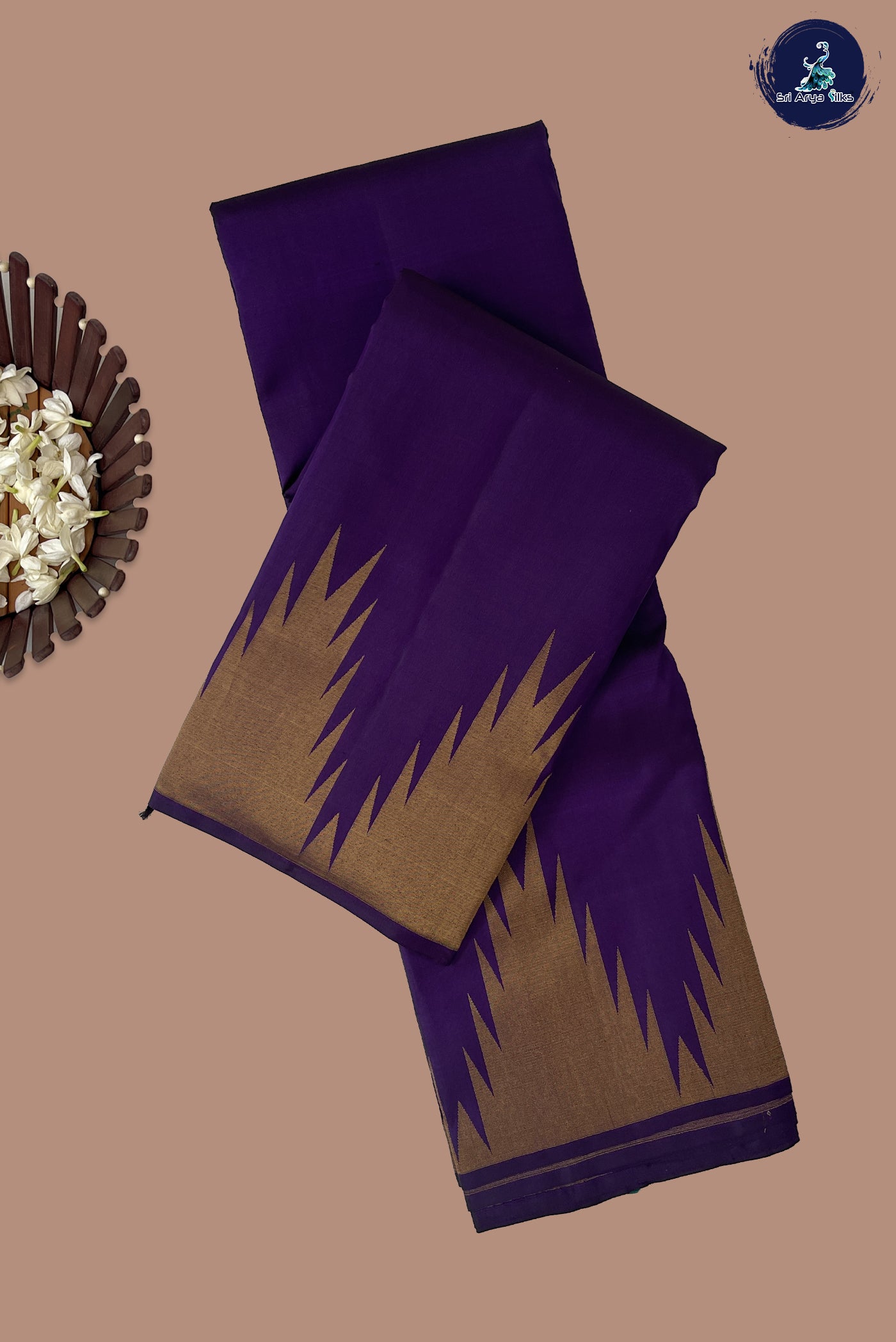 Violet Traditional Silk Saree With Plain Pattern