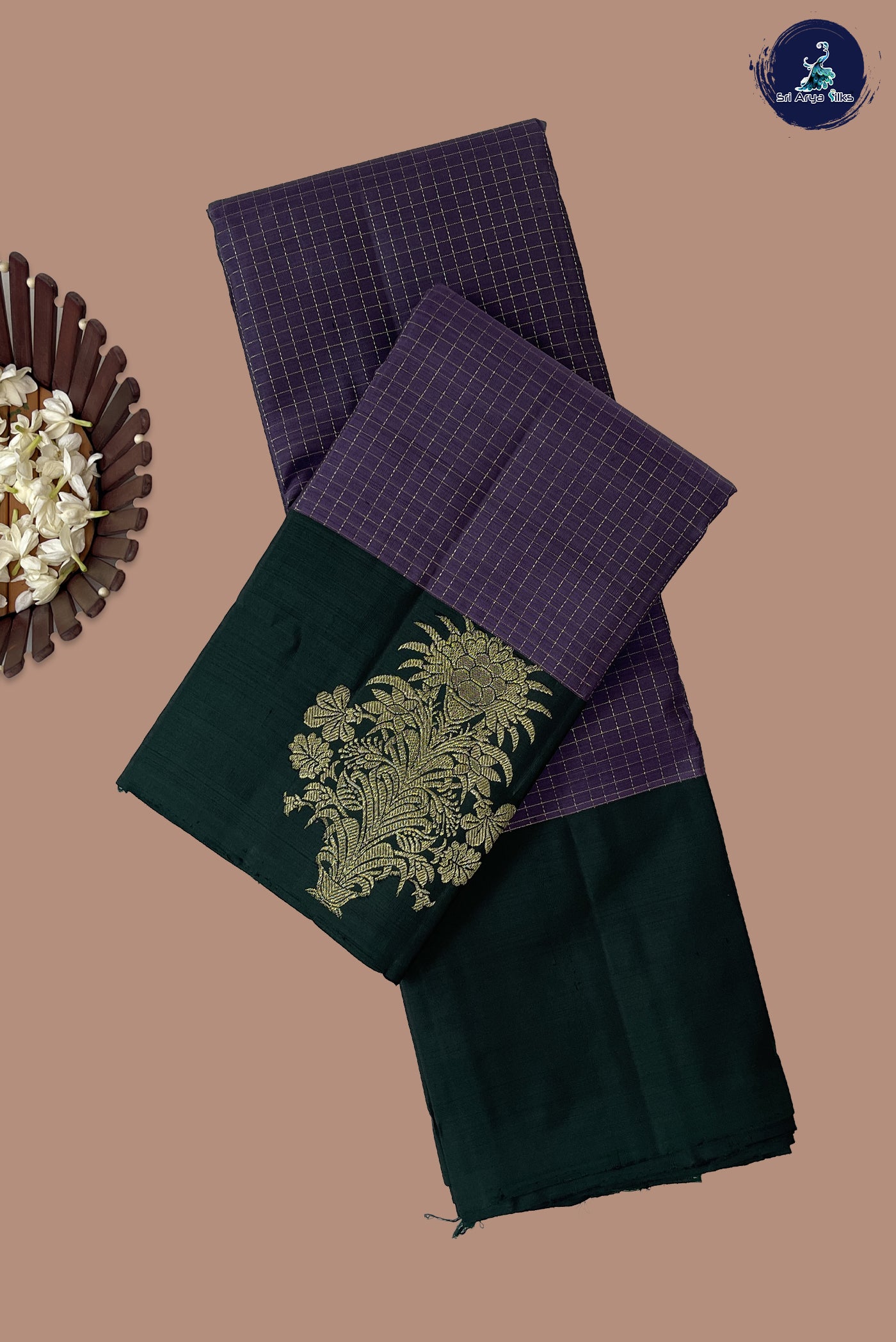 Pink Light Weight Silk Saree With Zari Buttas Pattern