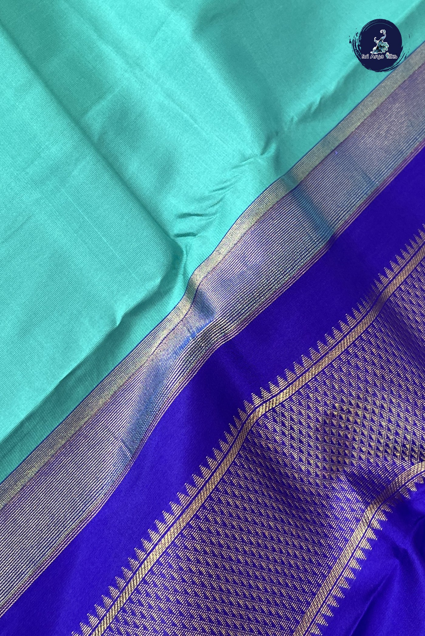 Turquoise Korvai Contrast Silk Saree With Plain Pattern