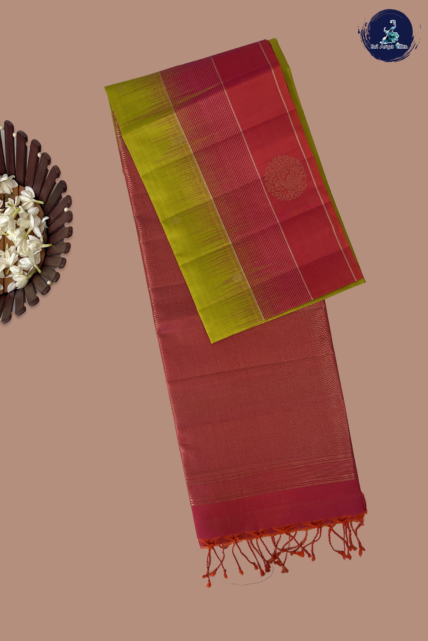 Paasiparupu Green Soft Silk Saree With Zari Buttas Pattern