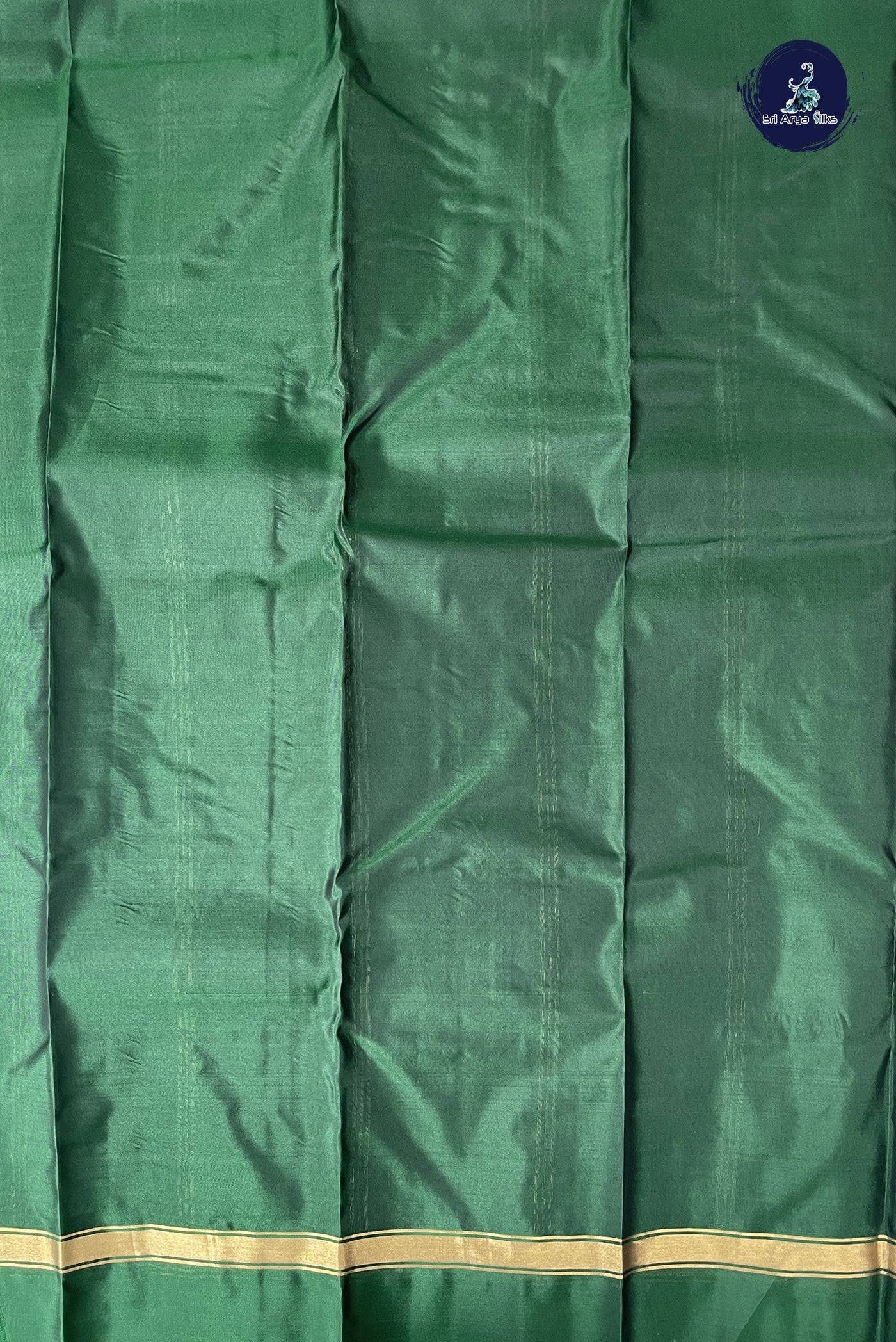 Jamun Light Weight Silk Saree With Plain Pattern