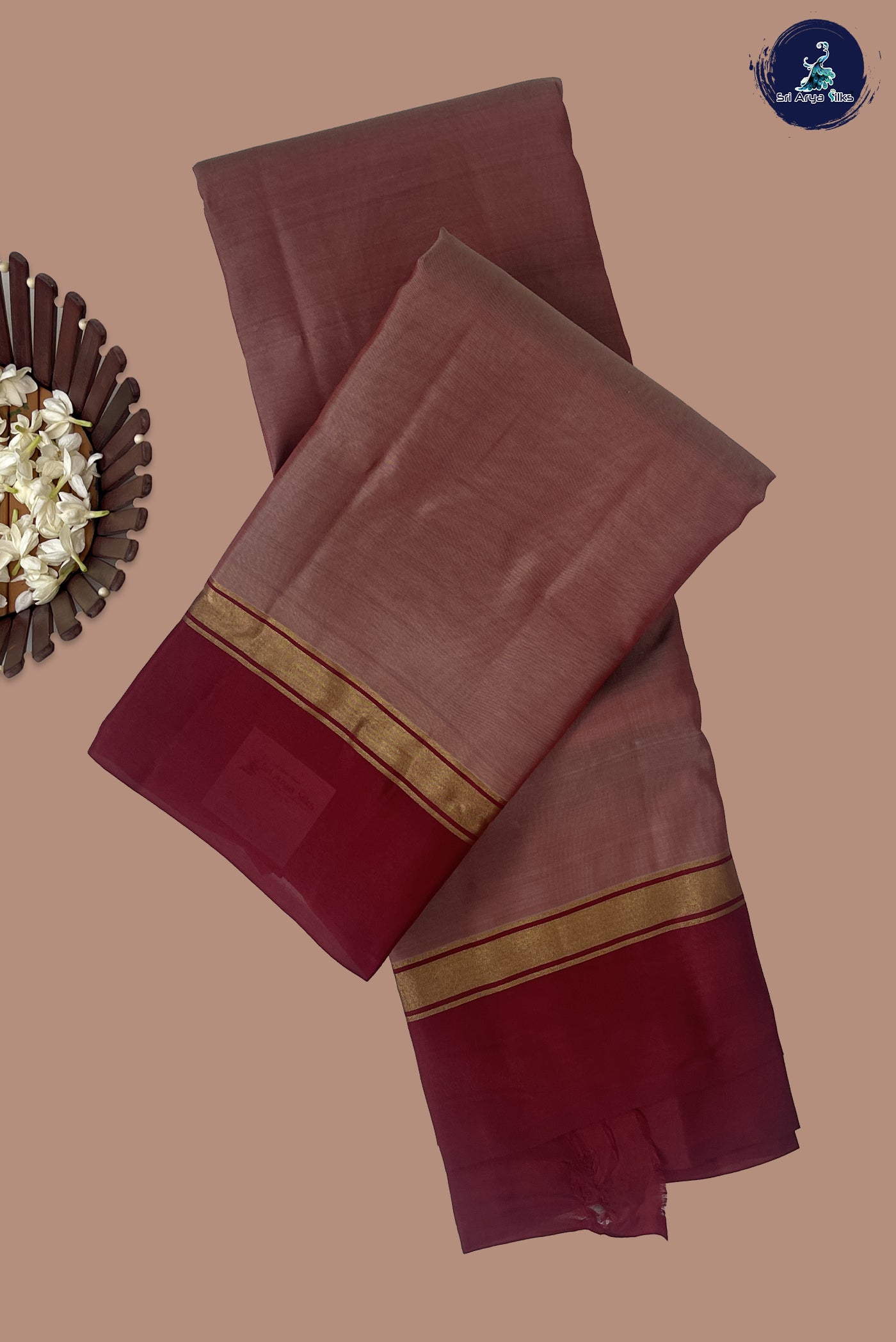 Pastel Shade Light Weight Silk Saree With Plain Pattern