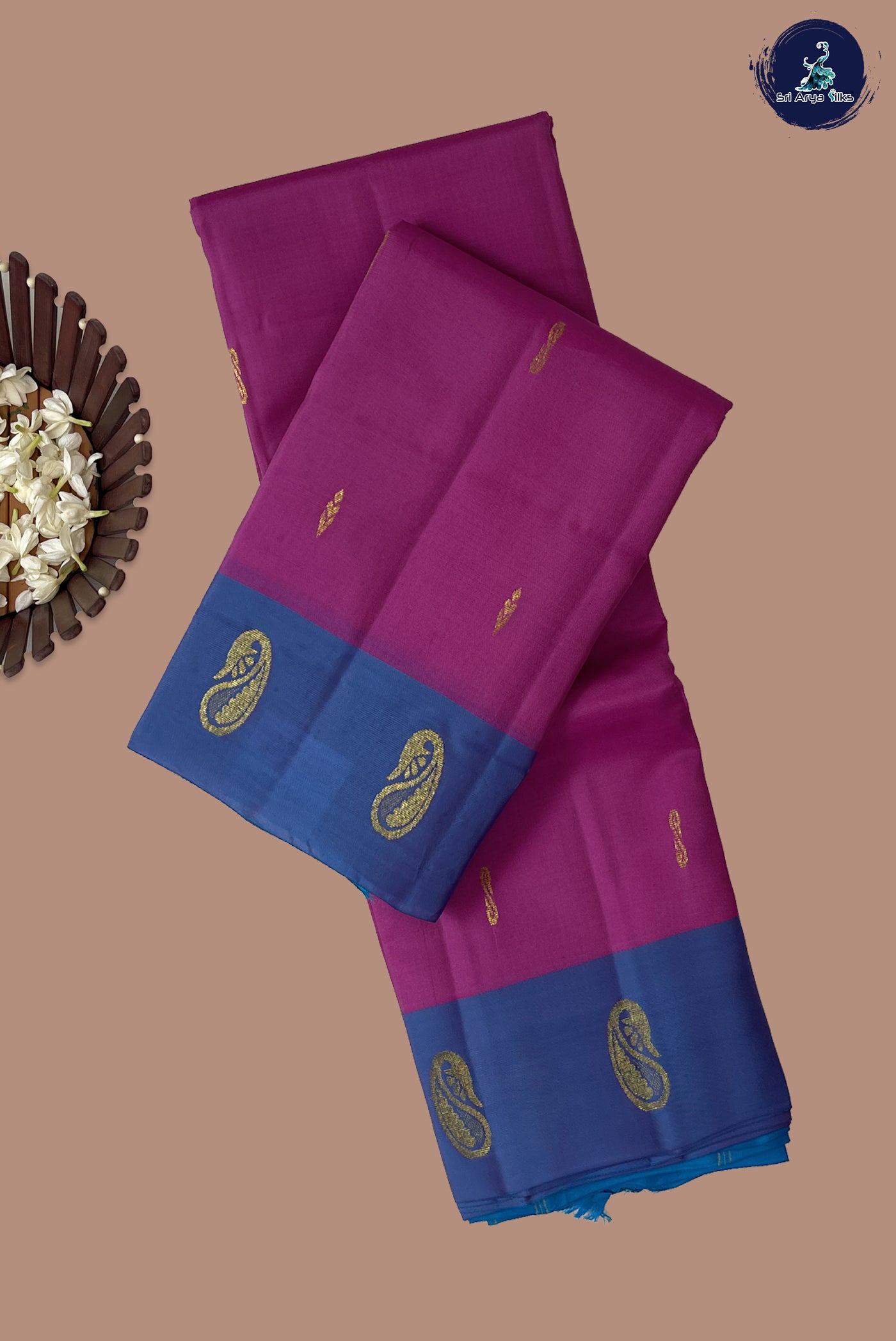Pink Light Weight Silk Saree With Zari Buttas Pattern