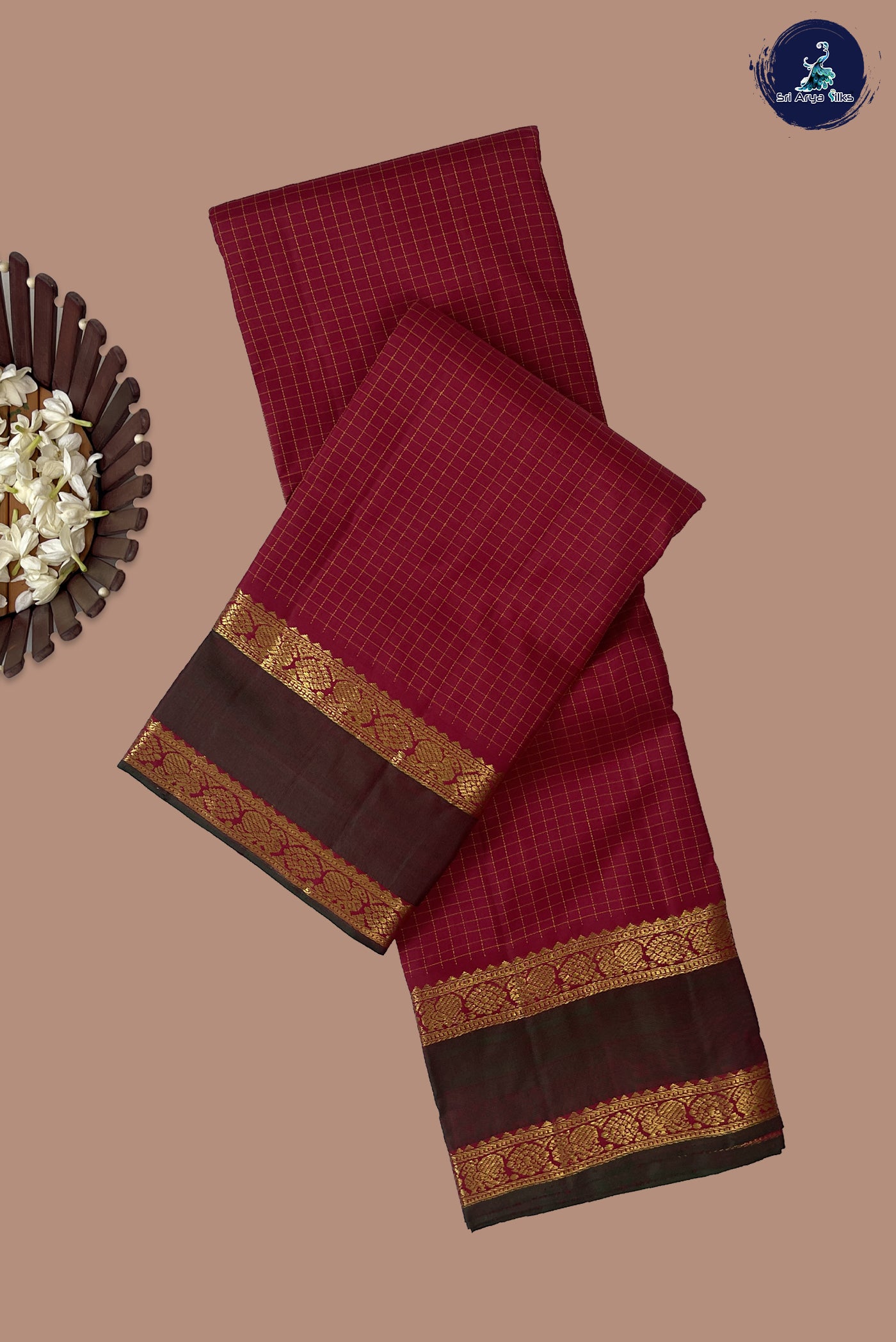 Maroon Checked Saree With Zari Checked Pattern
