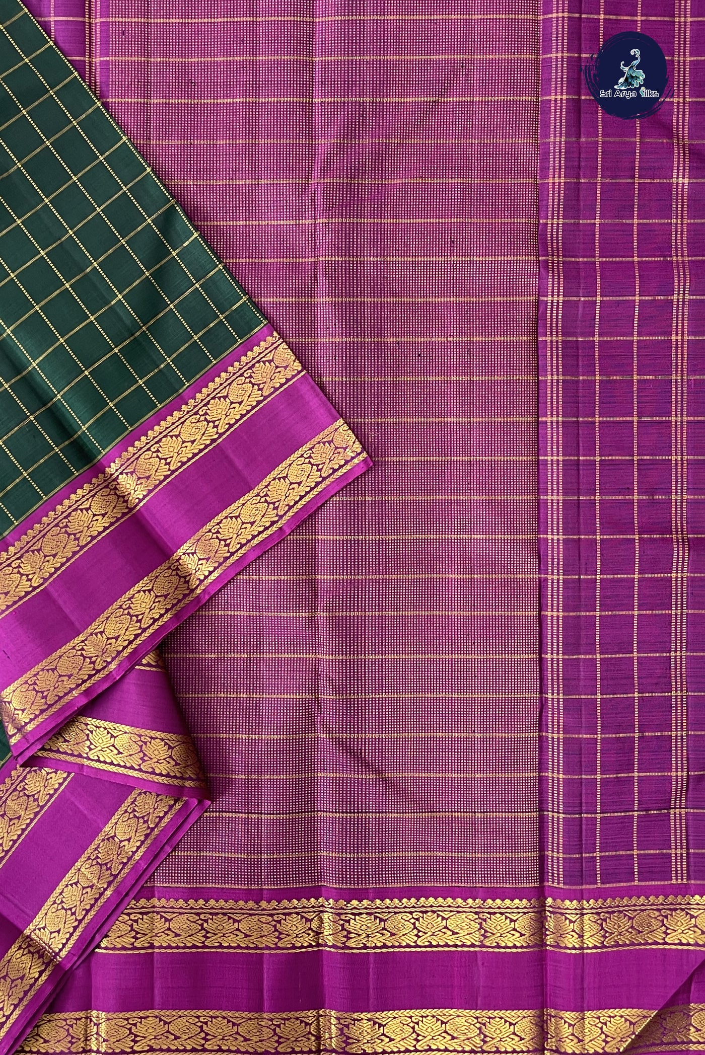Bottle Green Checked Saree With Zari Checked Pattern
