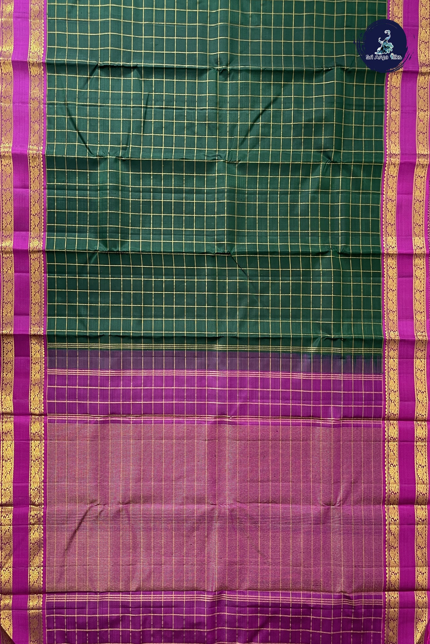 Bottle Green Checked Saree With Zari Checked Pattern