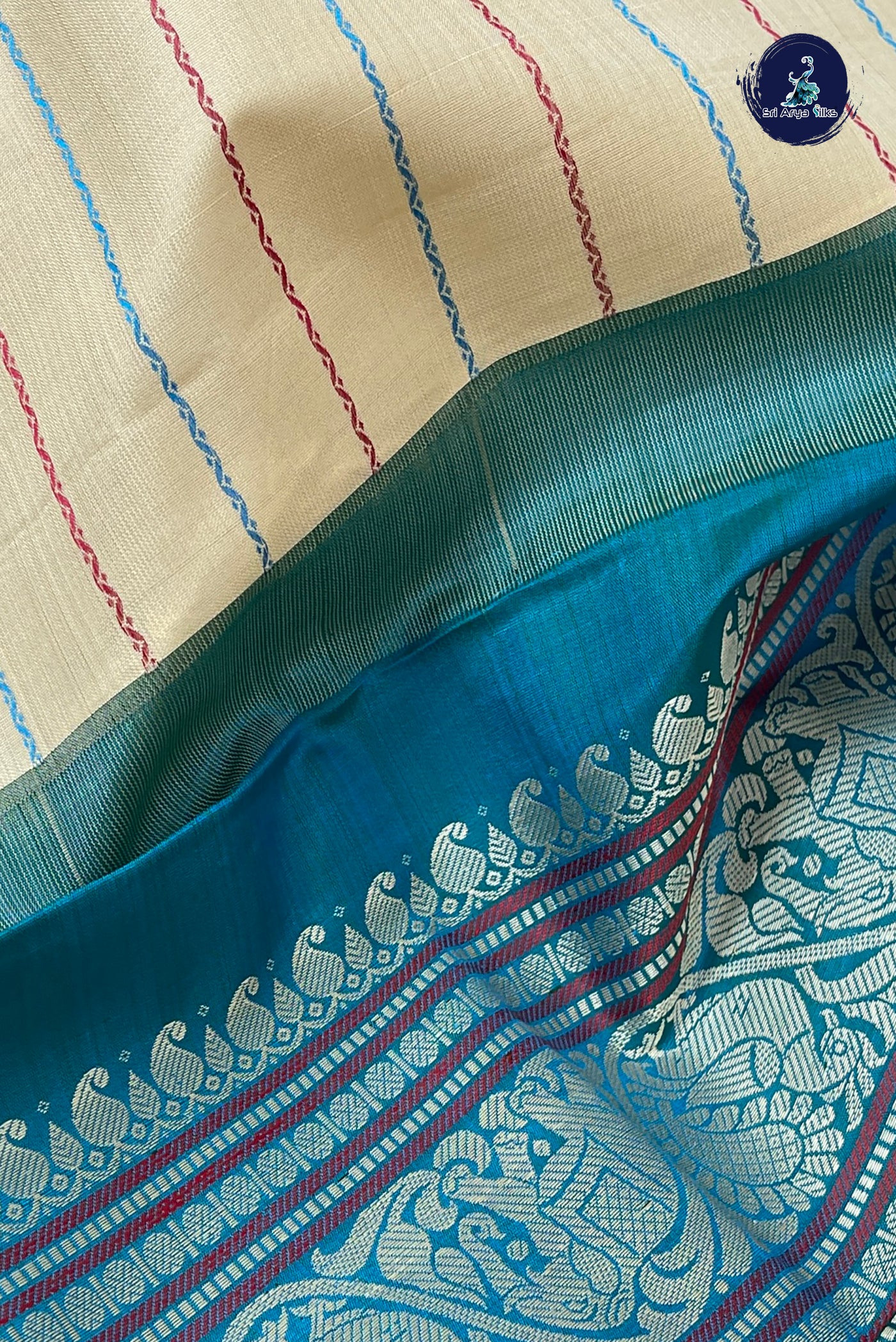 Off White Korvai Contrast Silk Saree With Veldhari Stripes Pattern
