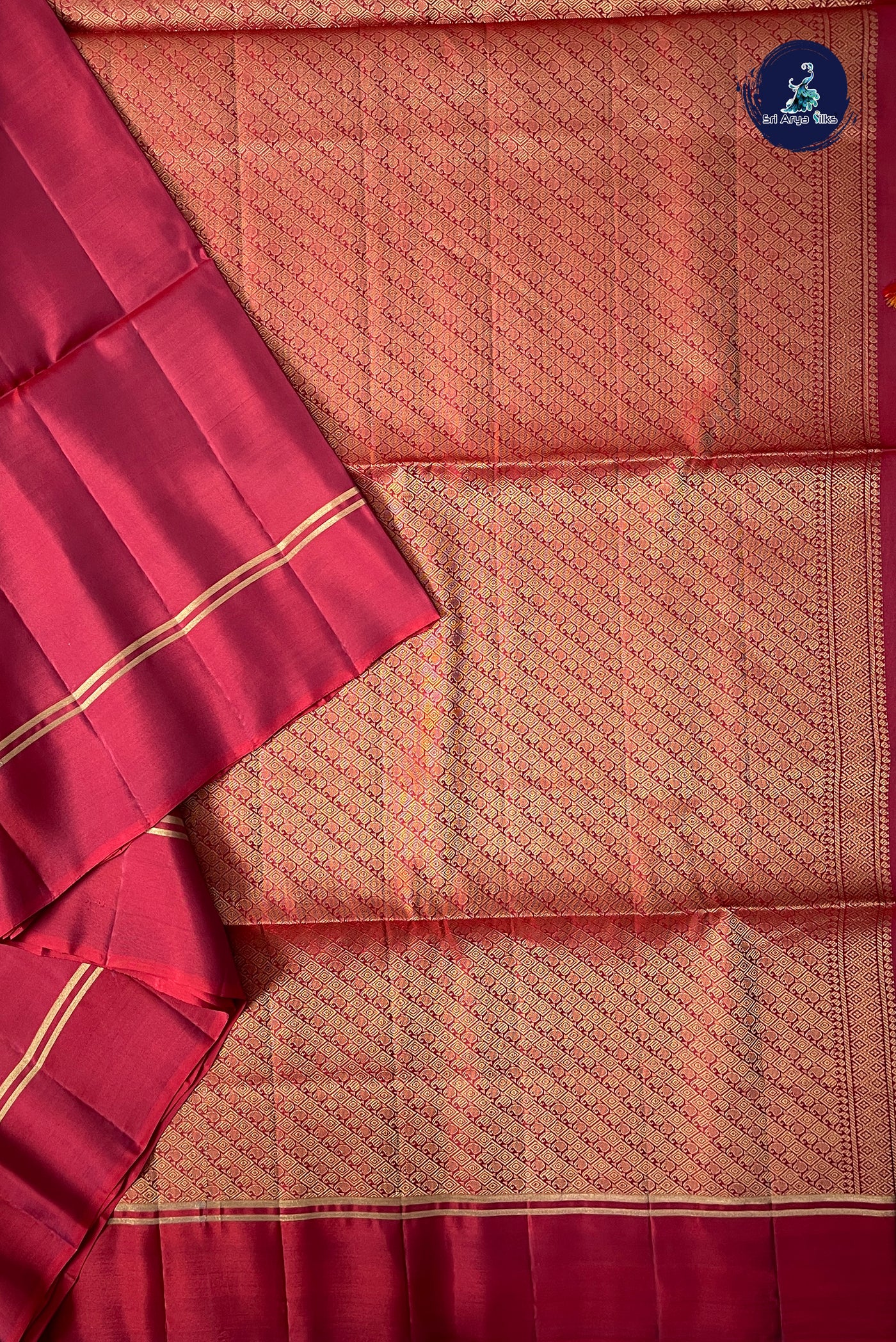 Dual Tone Maroon Half Pure Silk Saree With Plain Pattern