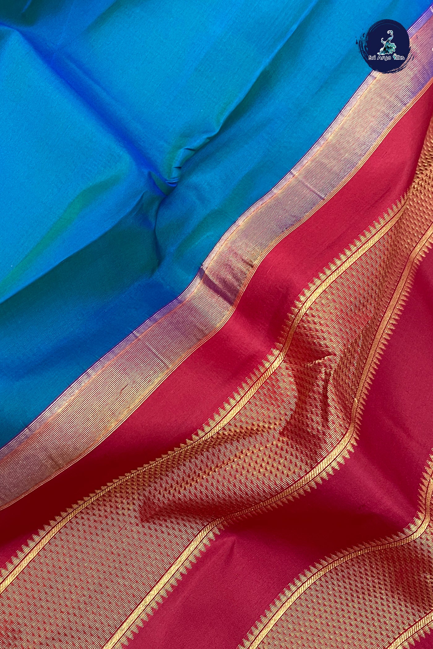 Peacock Blue Korvai Contrast Silk Saree With Plain Pattern