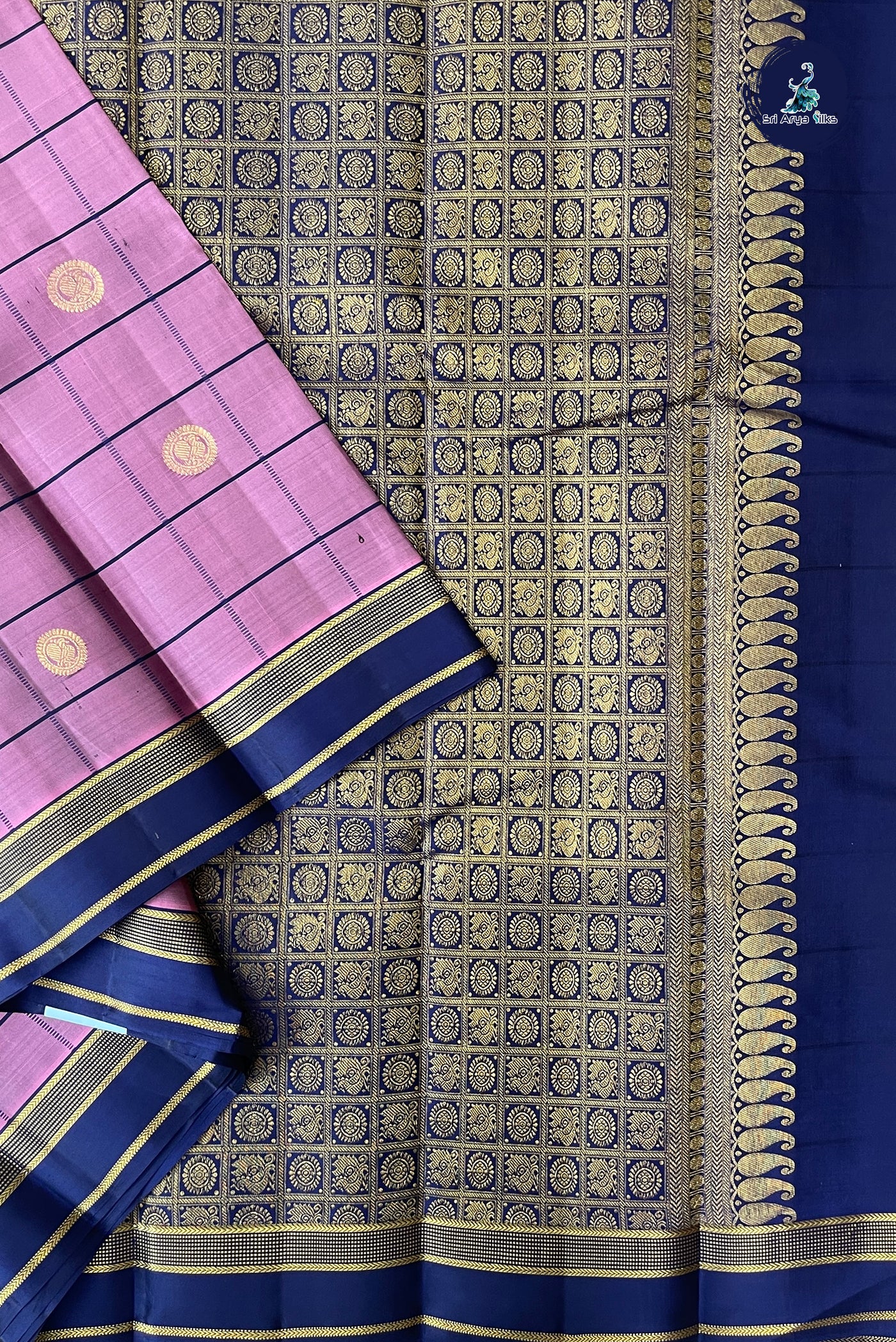Mauve Traditional Silk Saree With Checked Pattern