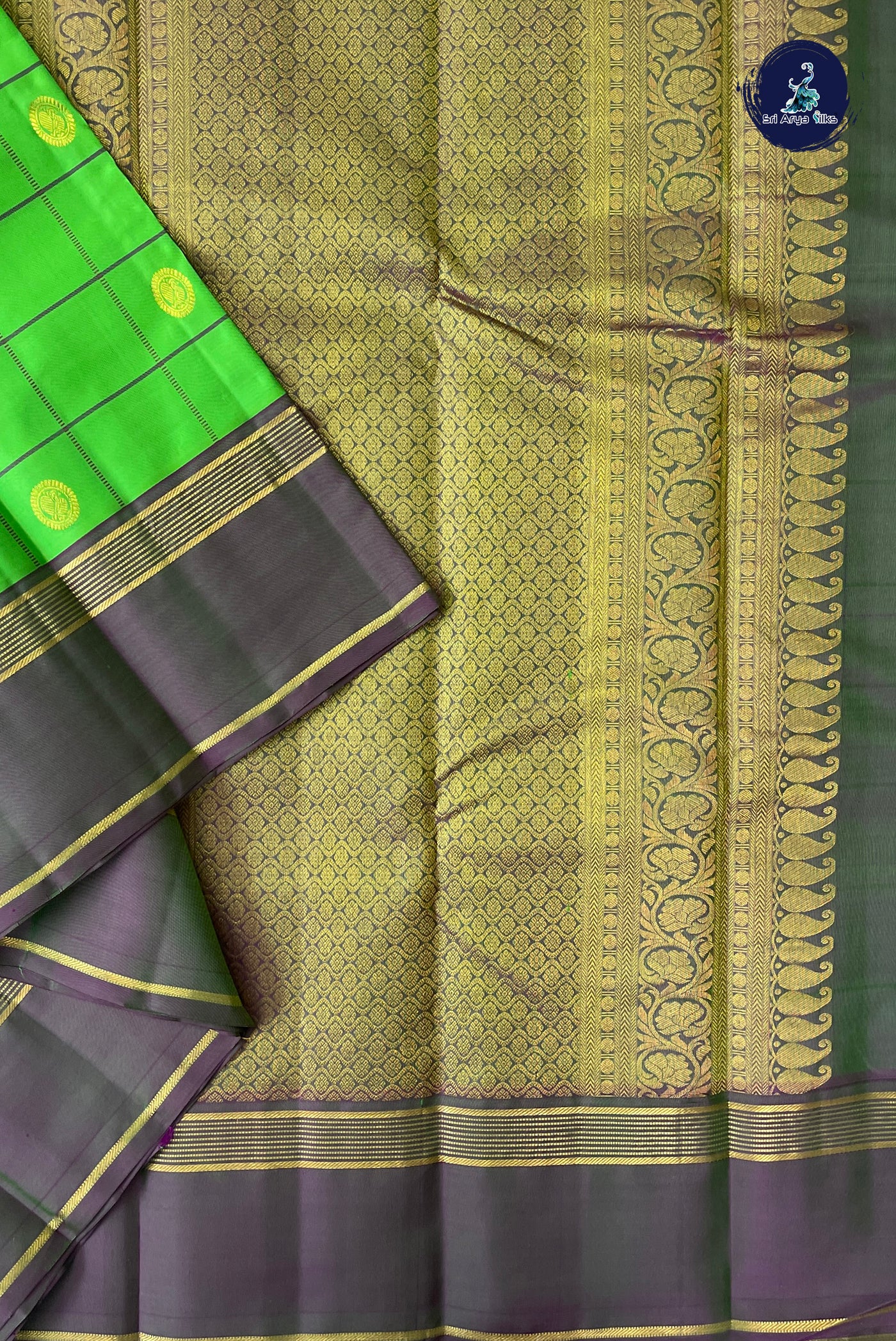 Parrot Green Traditional Silk Saree With Checked Pattern