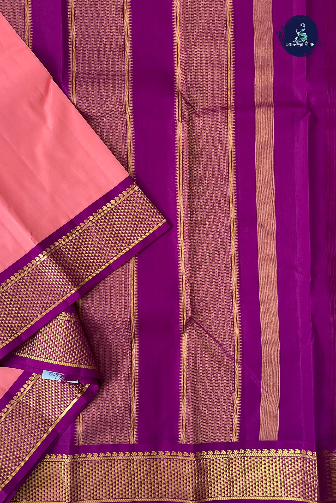 Light Pink Korvai Contrast Silk Saree With Plain Pattern