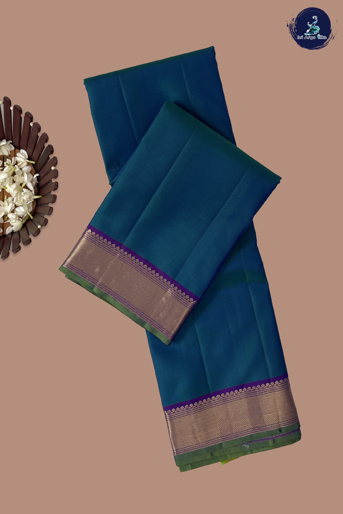 Peacock Blue Light Weight Silk Saree With Plain Pattern