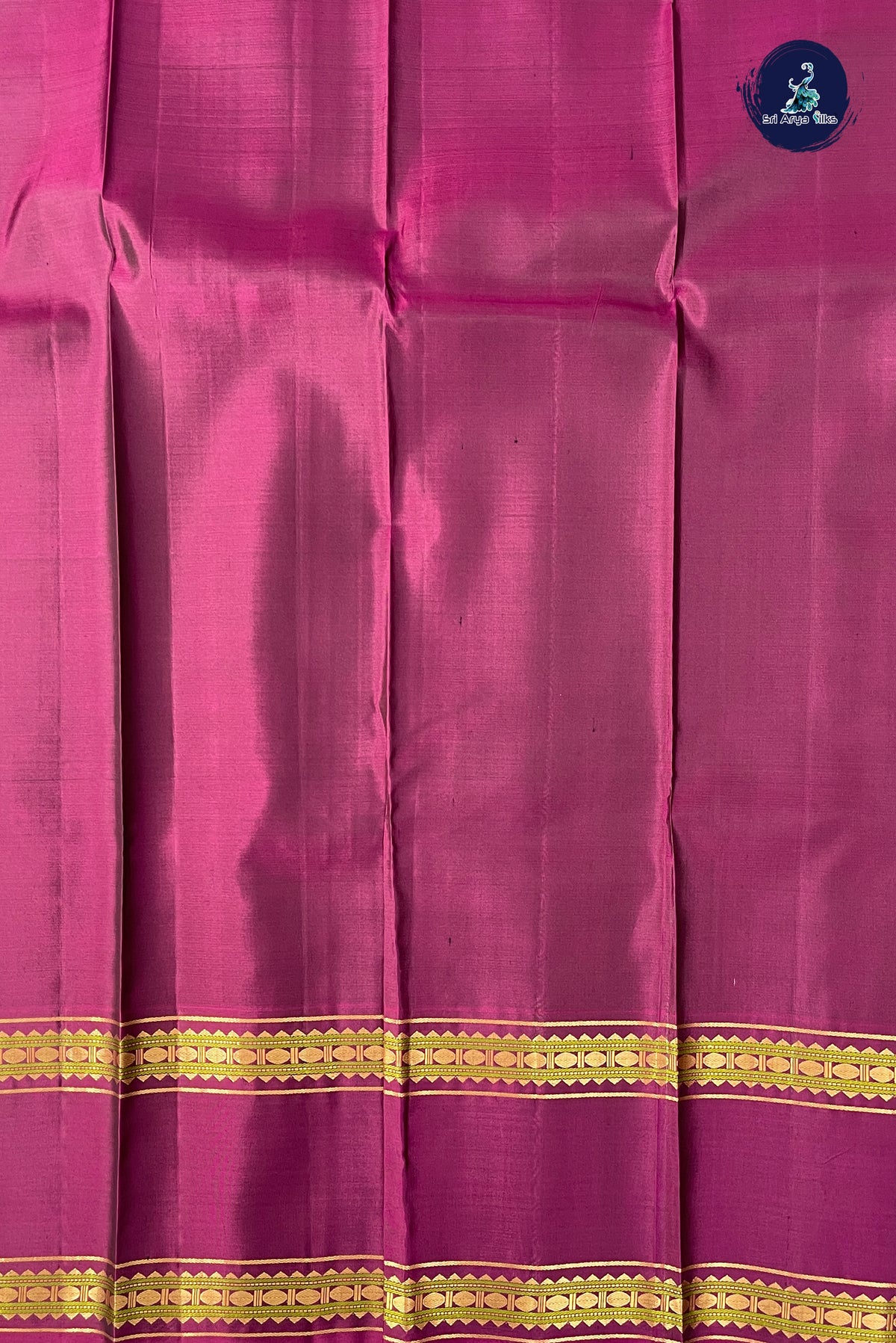Dark Green Rettaippade Border Silk Saree With Plain Pattern