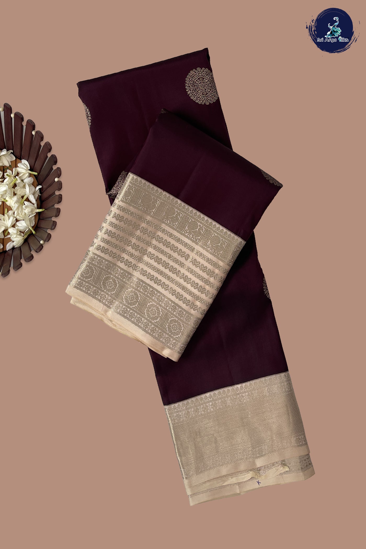 Snuf Korvai Contrast Silk Saree With Zari Buttas Pattern