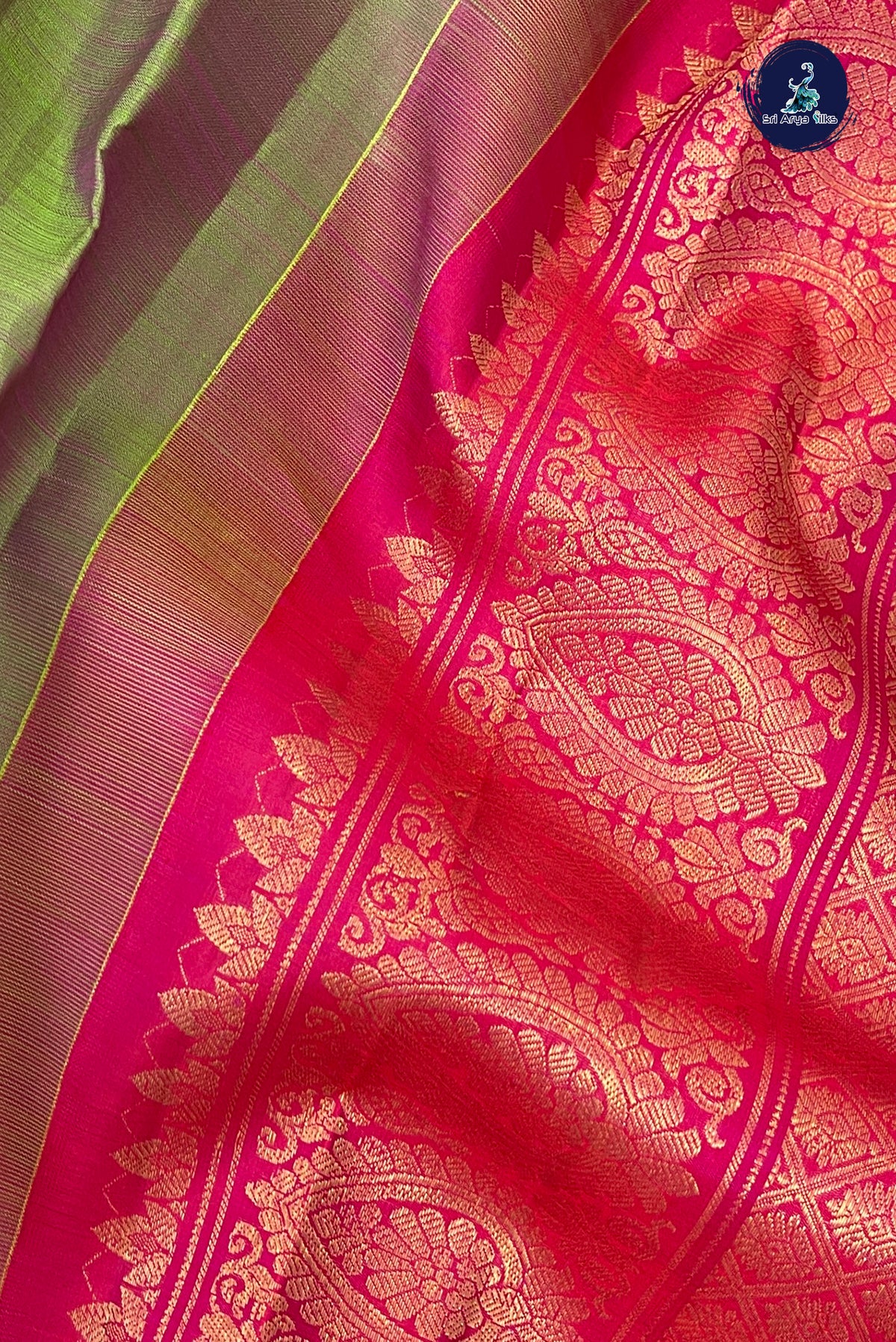 Manthulir Korvai Contrast Silk Saree With Zari Buttas Pattern