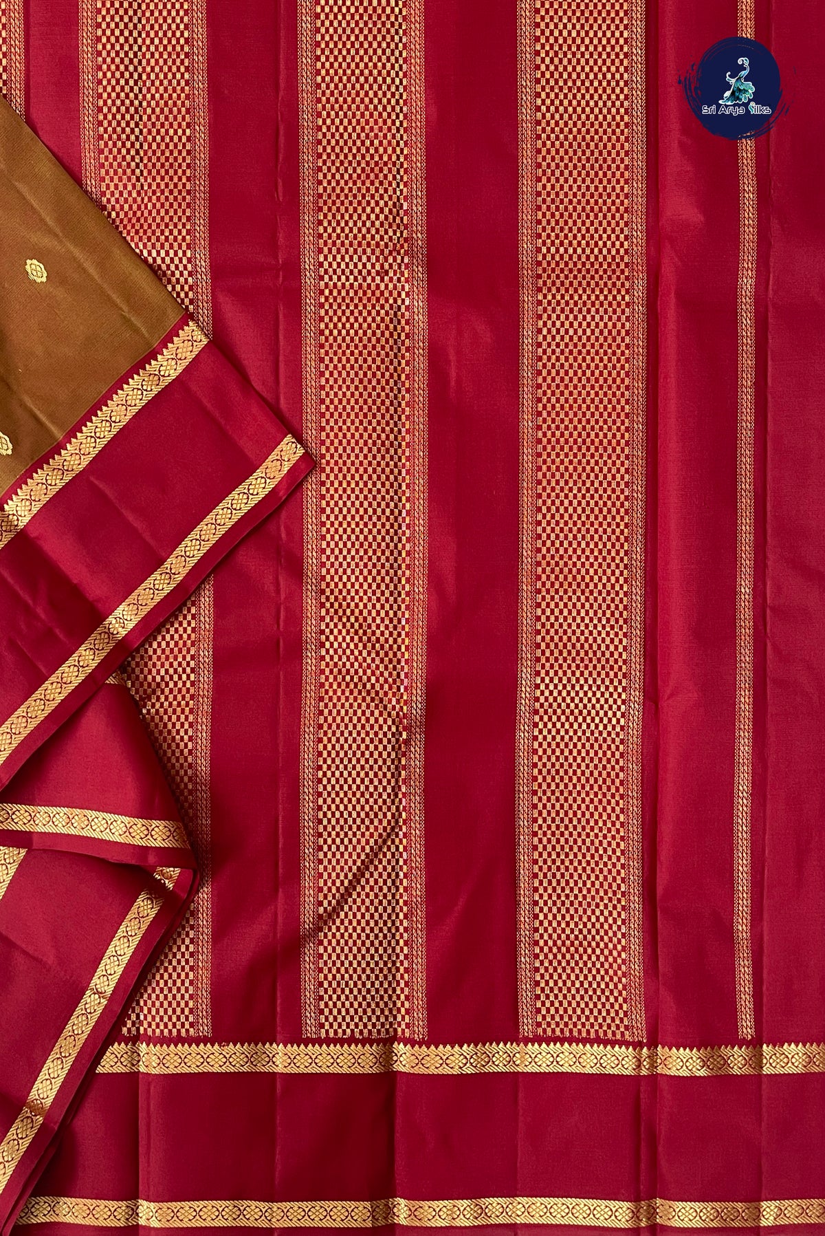 Dual Tone Mehendi Green Light Weight Silk Saree With Zari Buttas Pattern