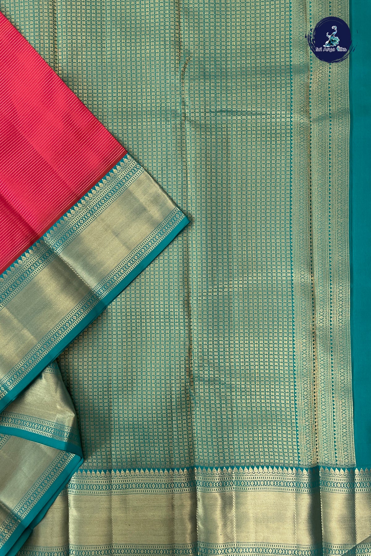 Pink Vairaoosi Silk Saree With Vaira Oosi Pattern
