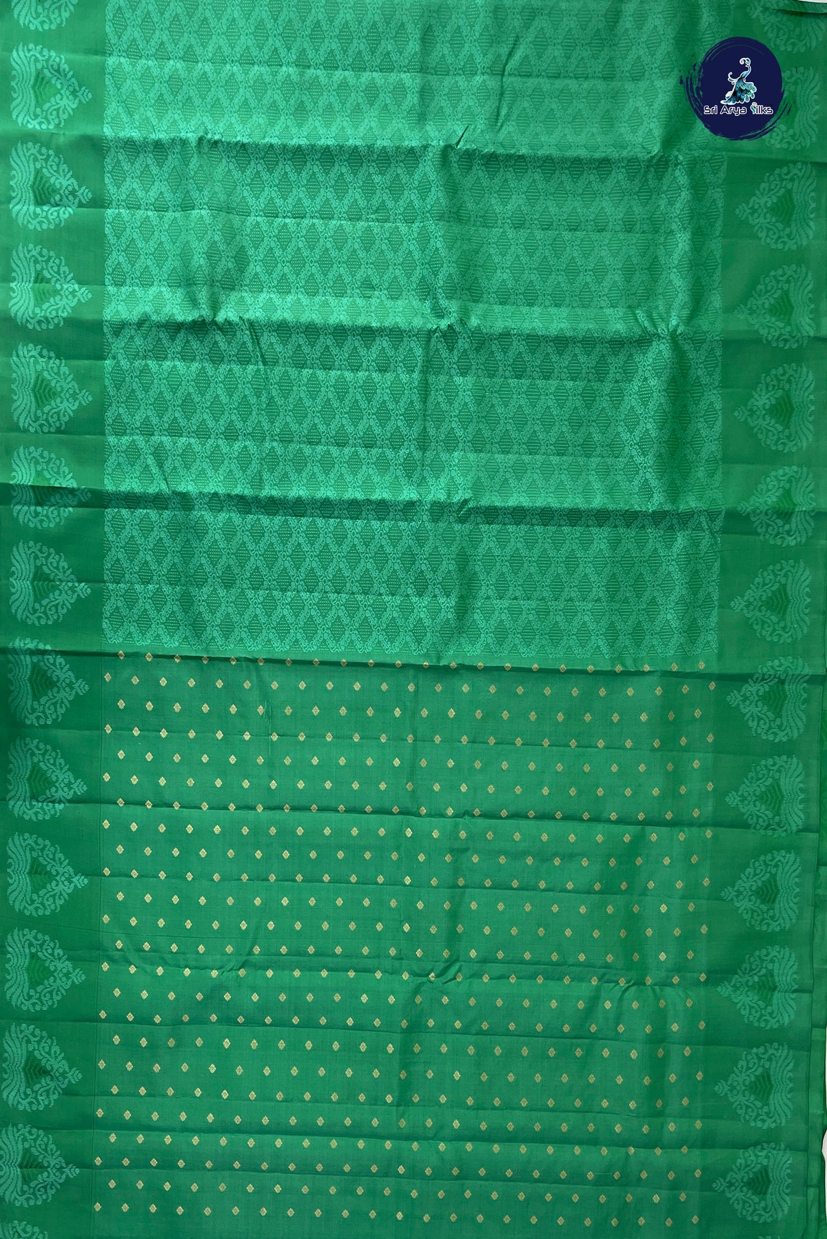 Green Thread Work Silk Saree With Embossed Pattern