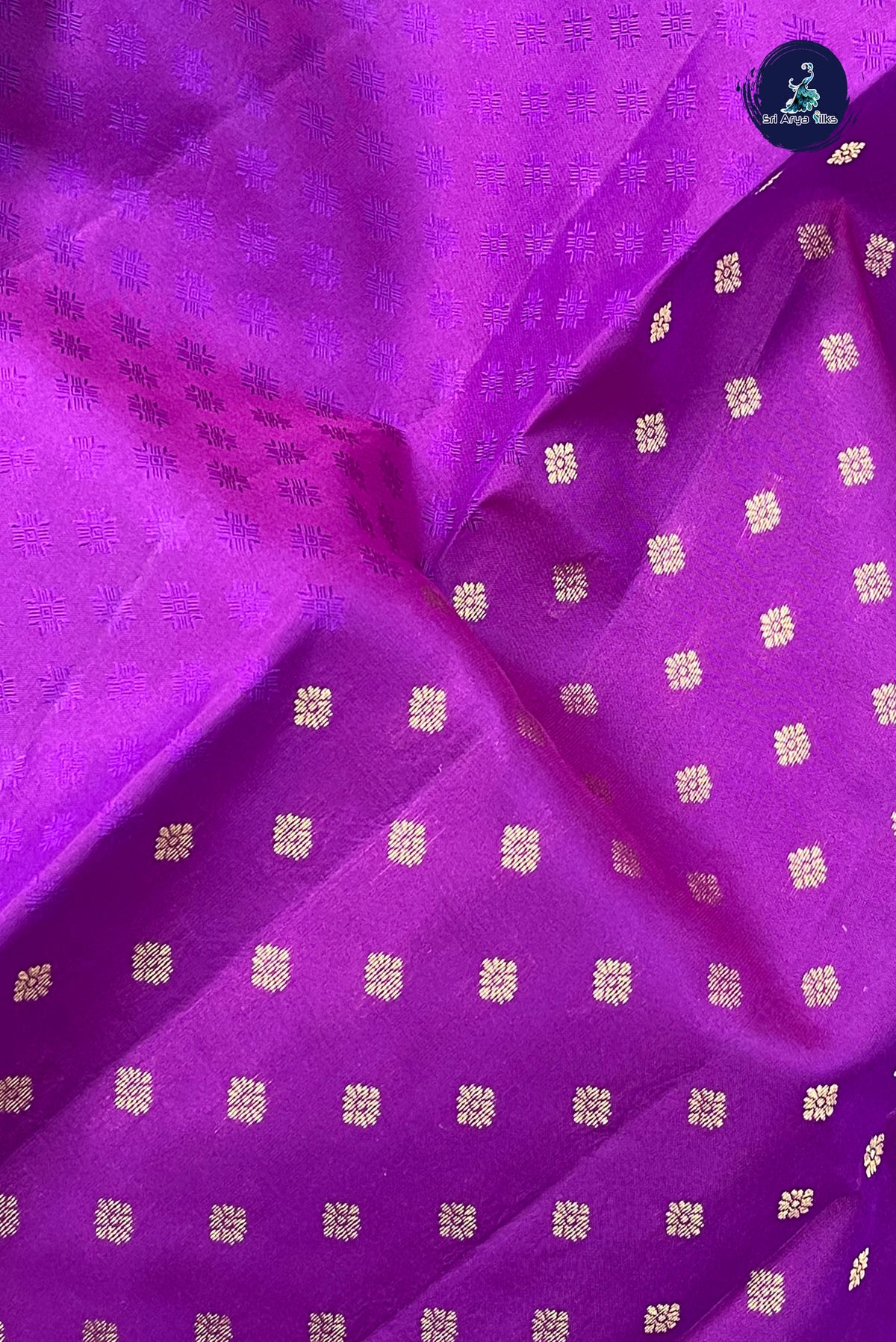 Purple Thread Work Silk Saree With Embossed Pattern