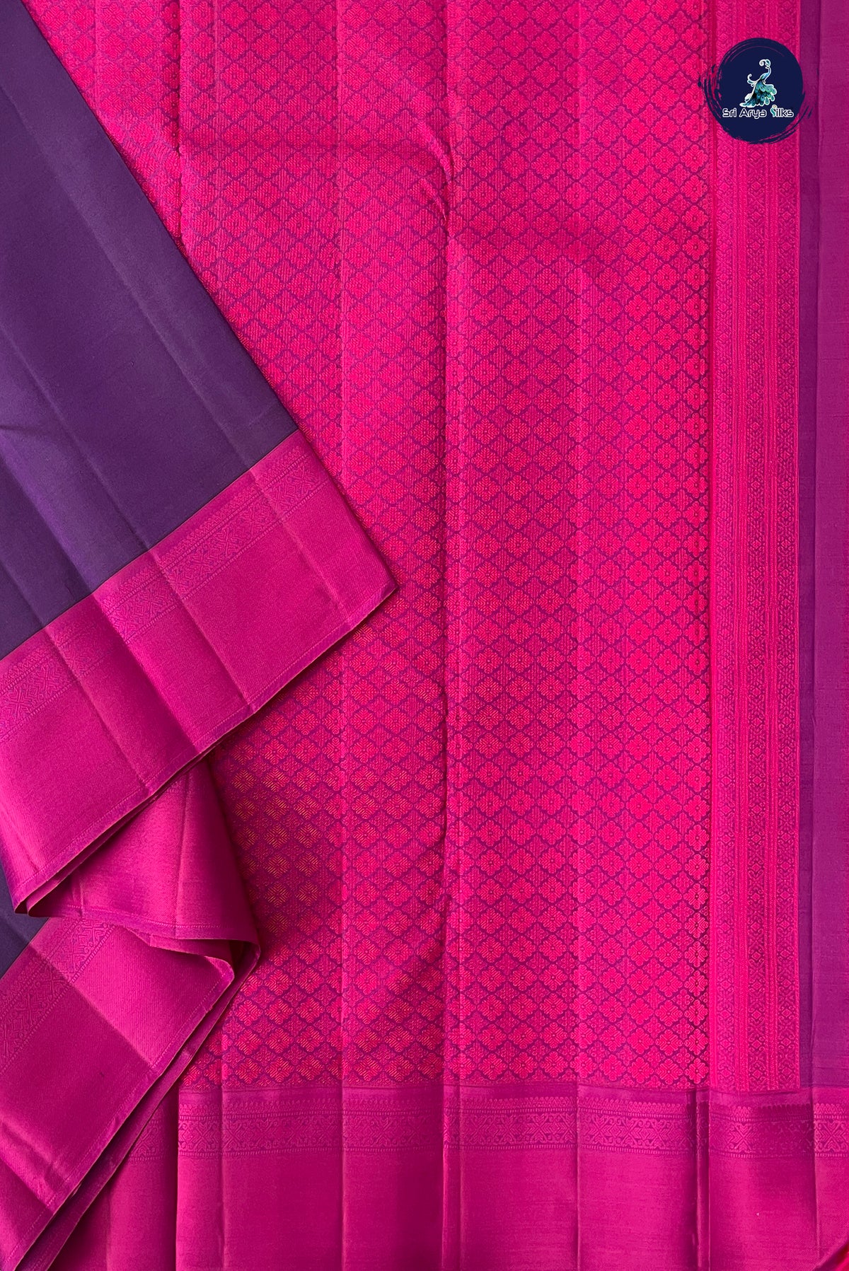 Jamun Thread Work Silk Saree With Plain Pattern