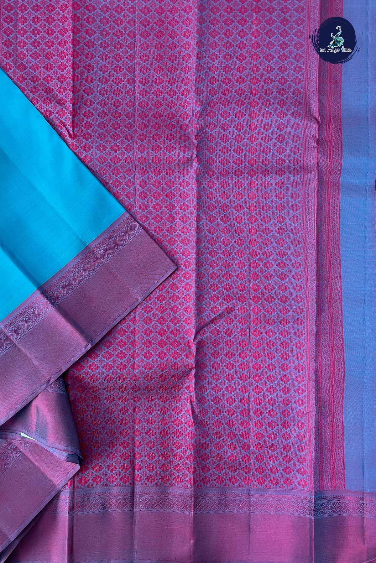 Blue Thread Work Silk Saree With Plain Pattern