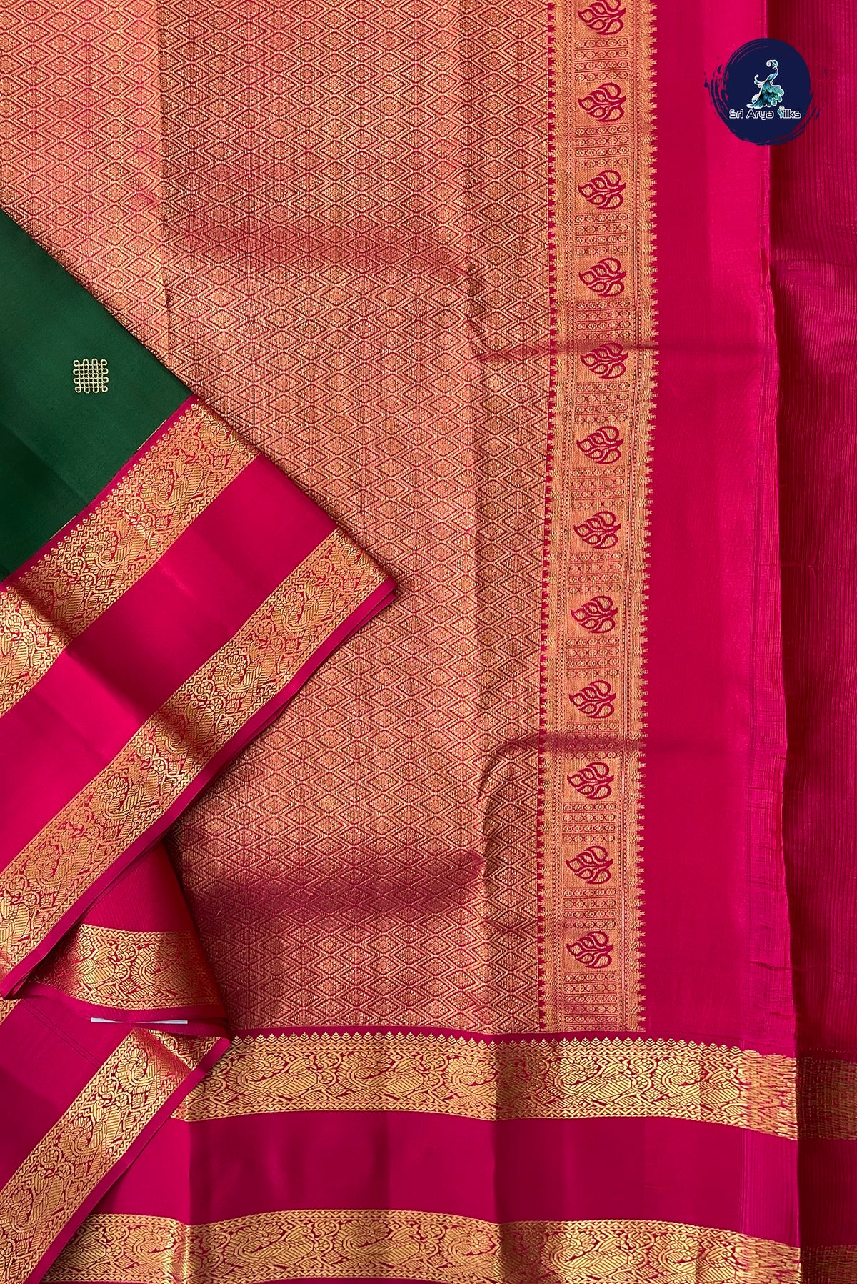 Bottle Green Korvai Contrast Silk Saree With Zari Buttas Pattern