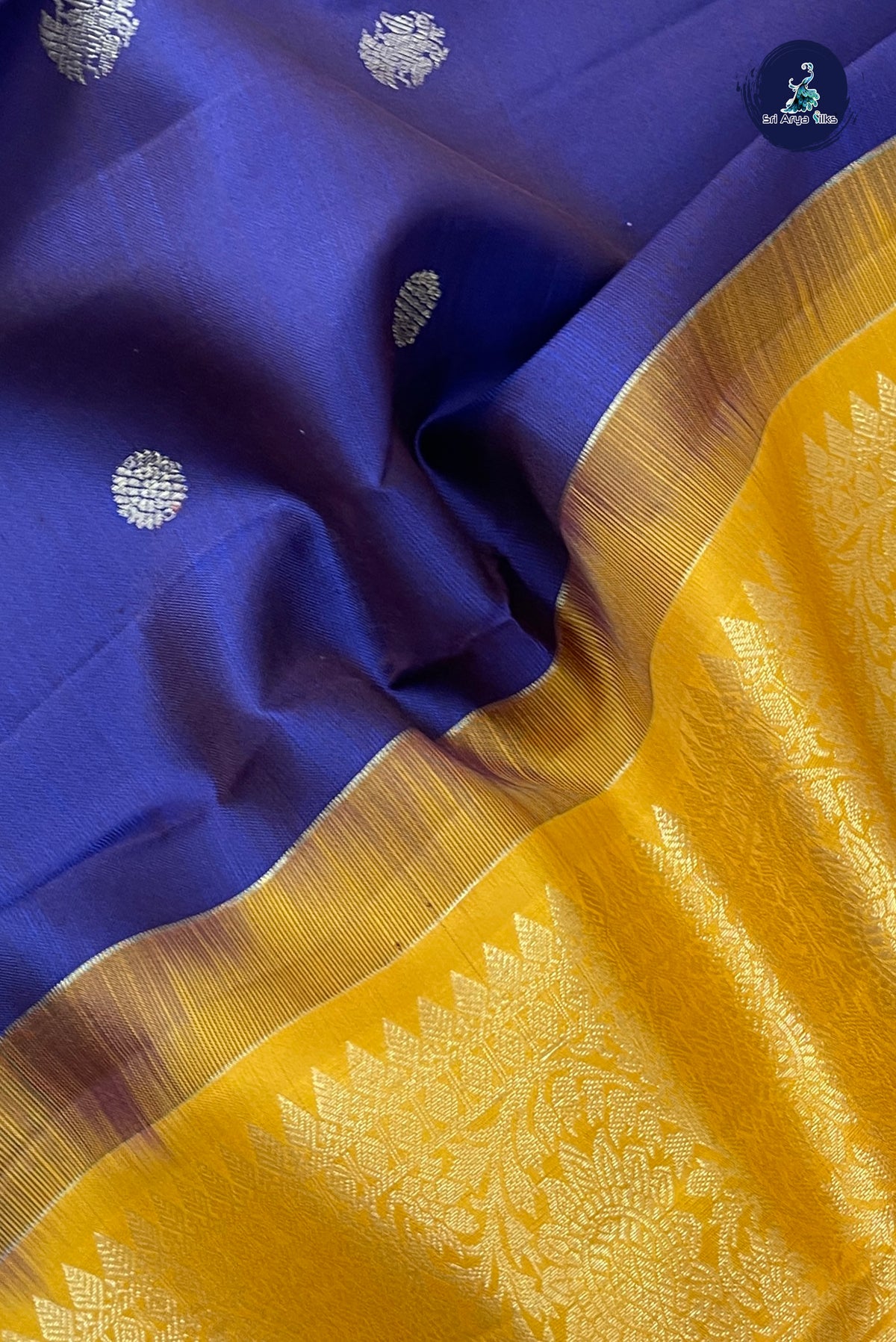 Dark Blue Korvai Contrast Silk Saree With Zari Buttas Pattern