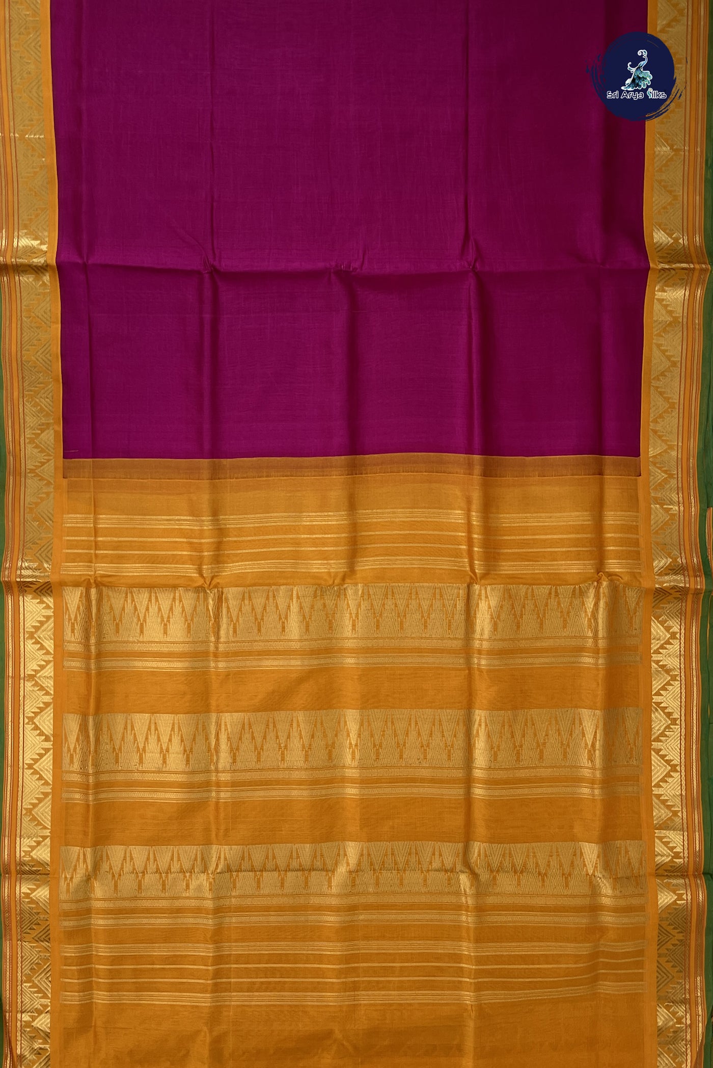 Magenta Korvai Silk Cotton Saree With Plain Pattern