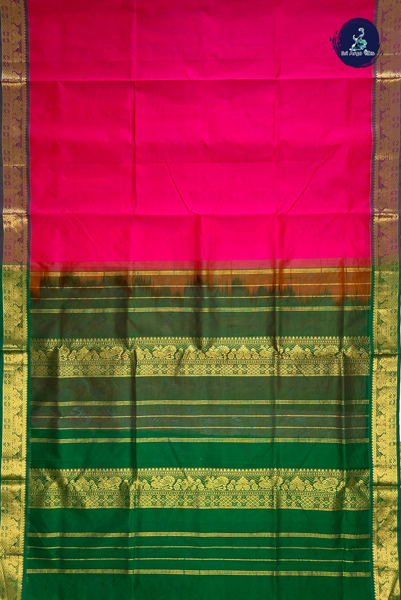 Orangish Pink Silk Cotton Saree With Plain Pattern