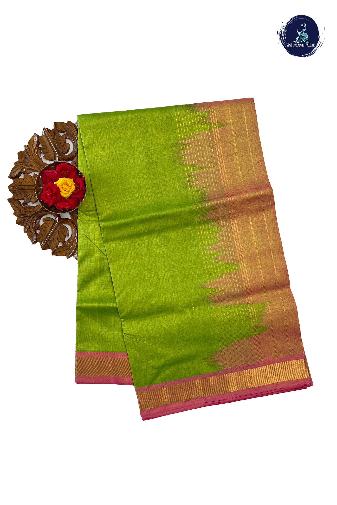 Lime Green Silk Cotton Saree With Plain Pattern