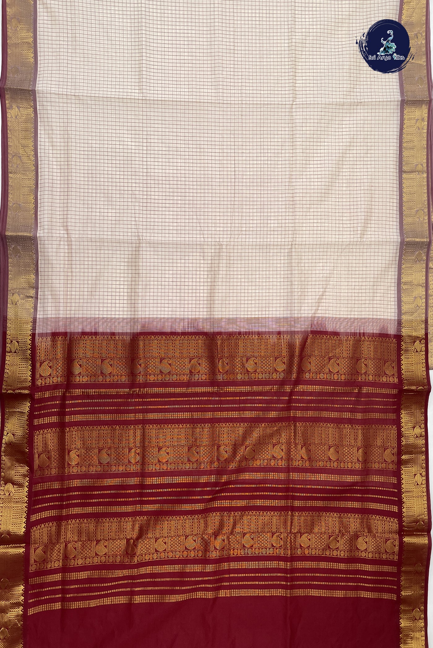 Off White Semi Silk Cotton Saree With Thread Work Pattern