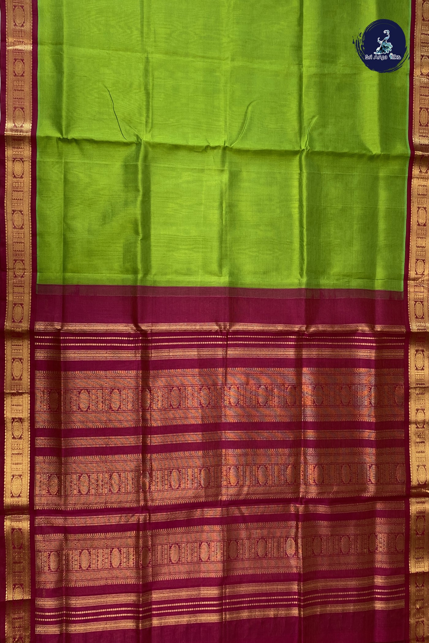 Light Green Vaira Oosi Saree With Vaira Oosi Pattern