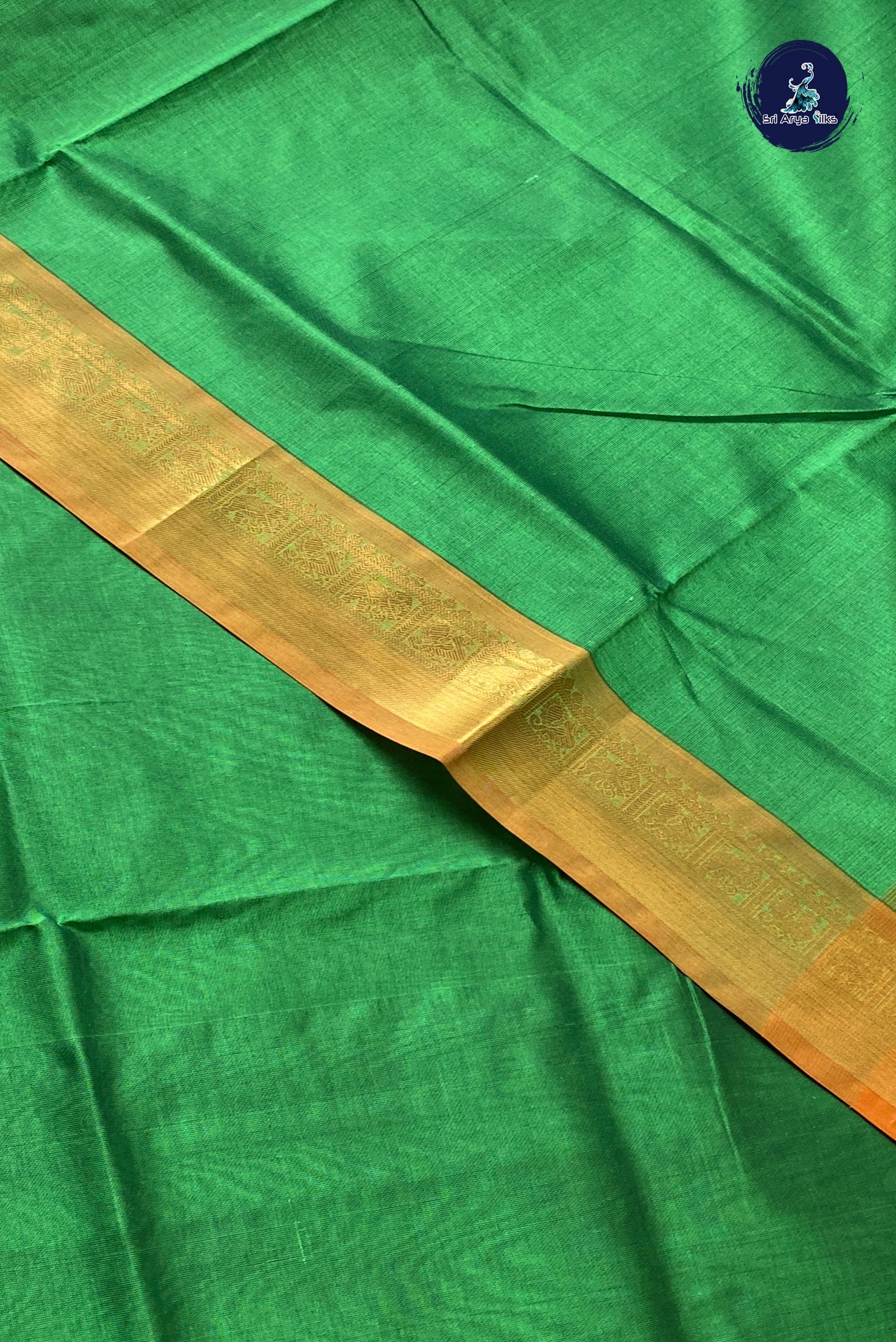 Light Green Simple Silk Cotton Saree With Plain Pattern