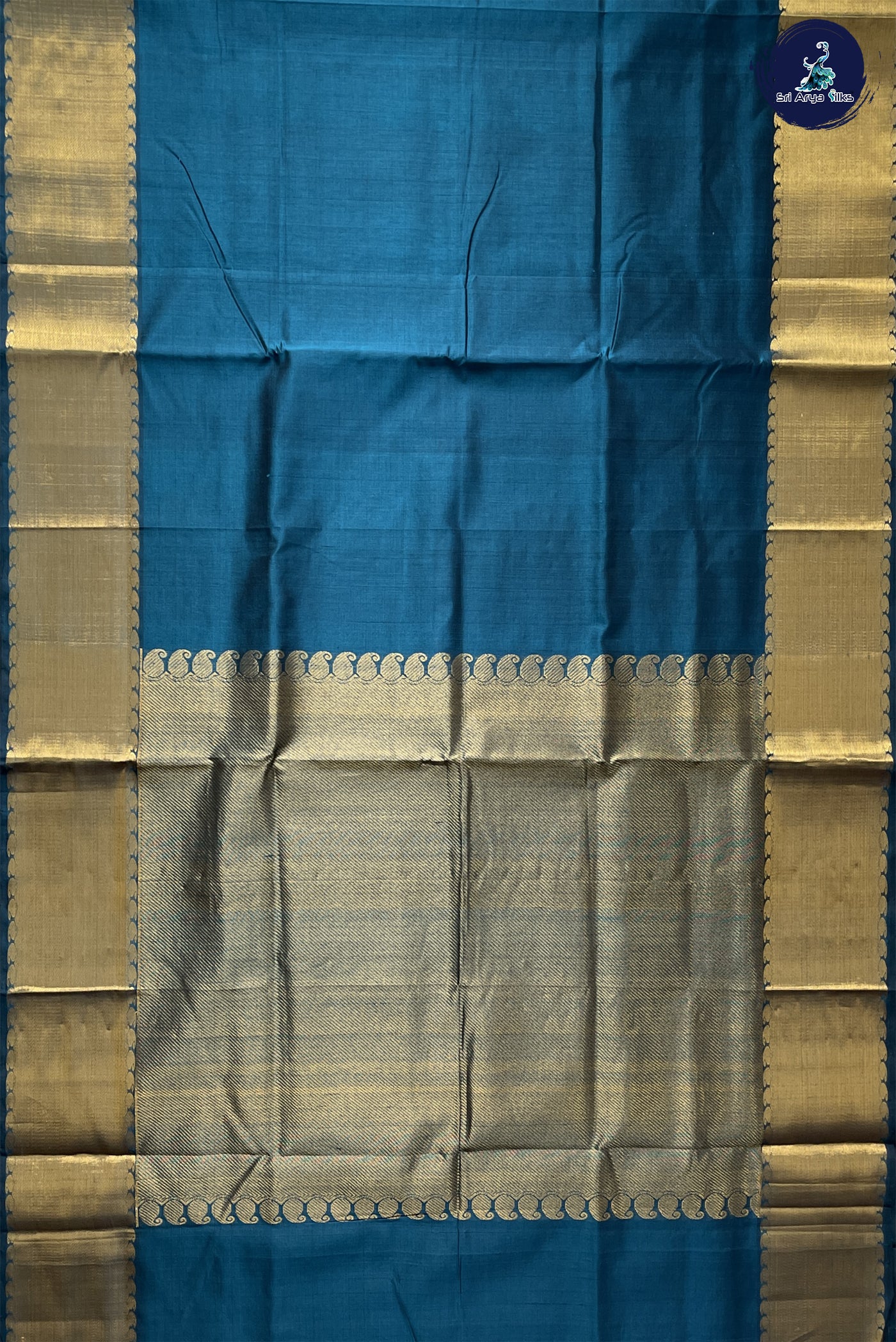 Peacock Blue Simple Silk Cotton Saree With Plain Pattern