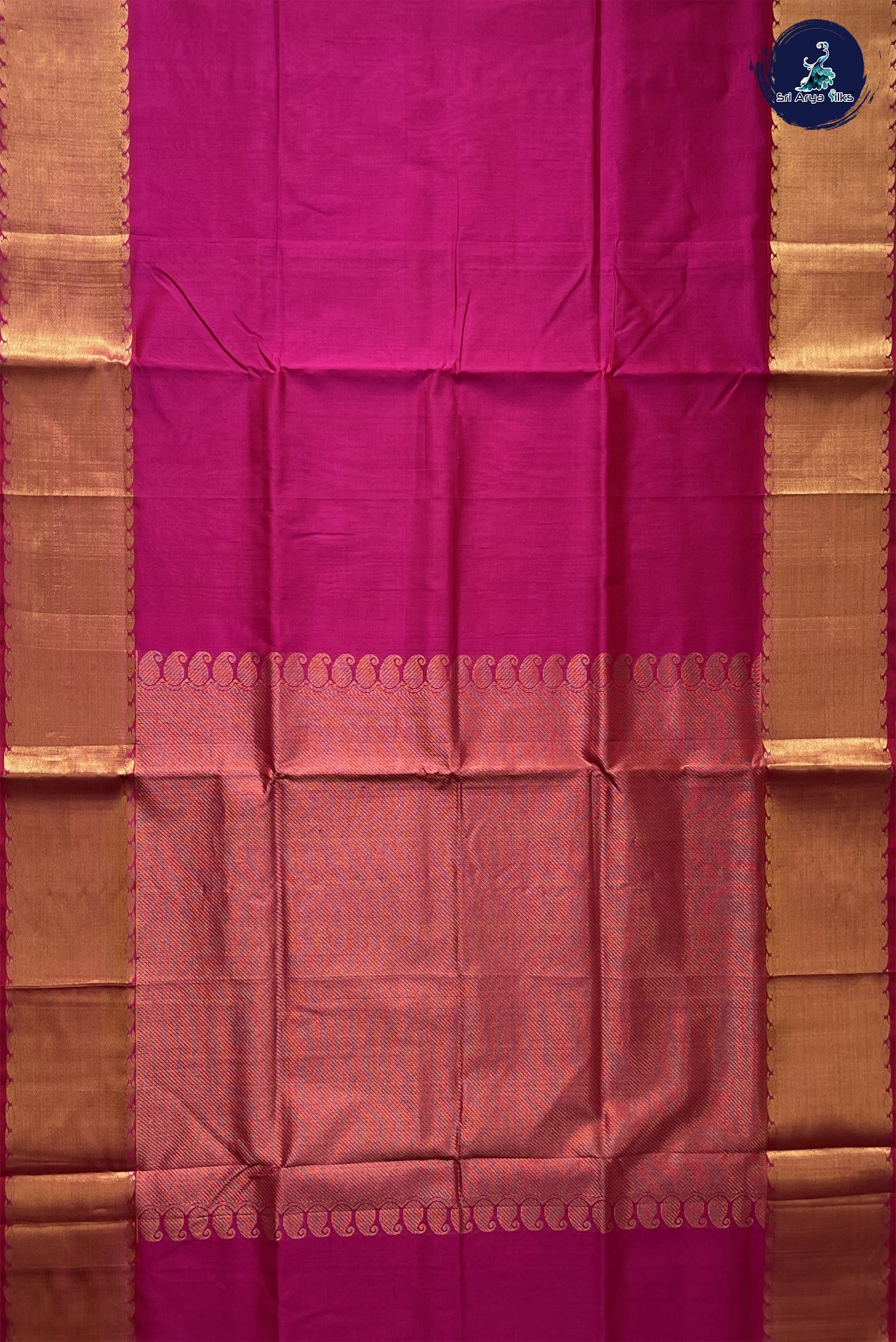 Dark Pink Simple Silk Cotton Saree With Plain Pattern