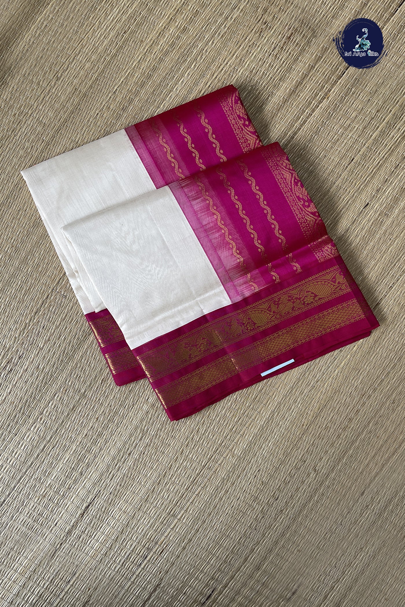 Off White Korvai Silk Cotton Saree With Plain Pattern