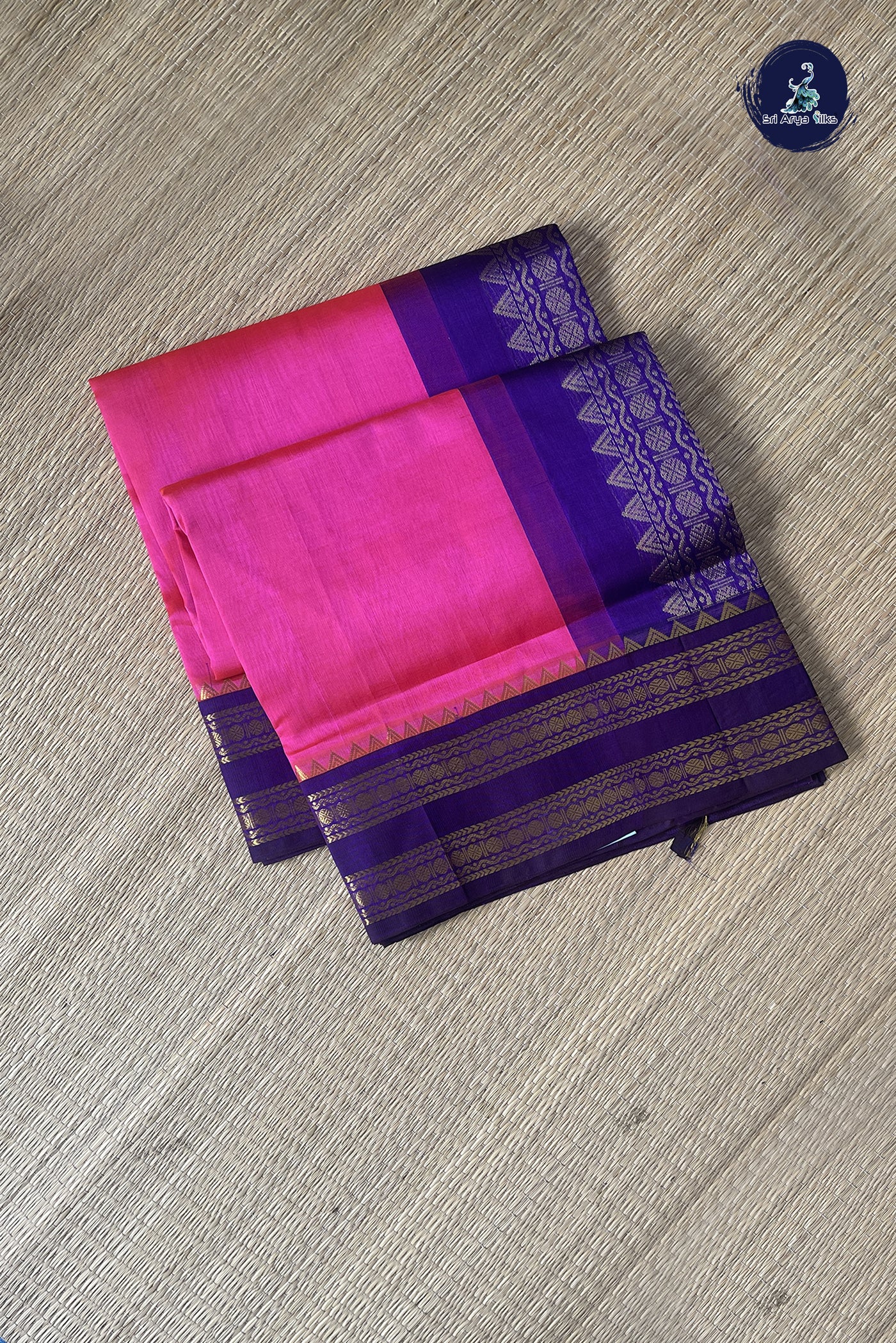 Candy Pink Korvai Silk Cotton Saree With Plain Pattern