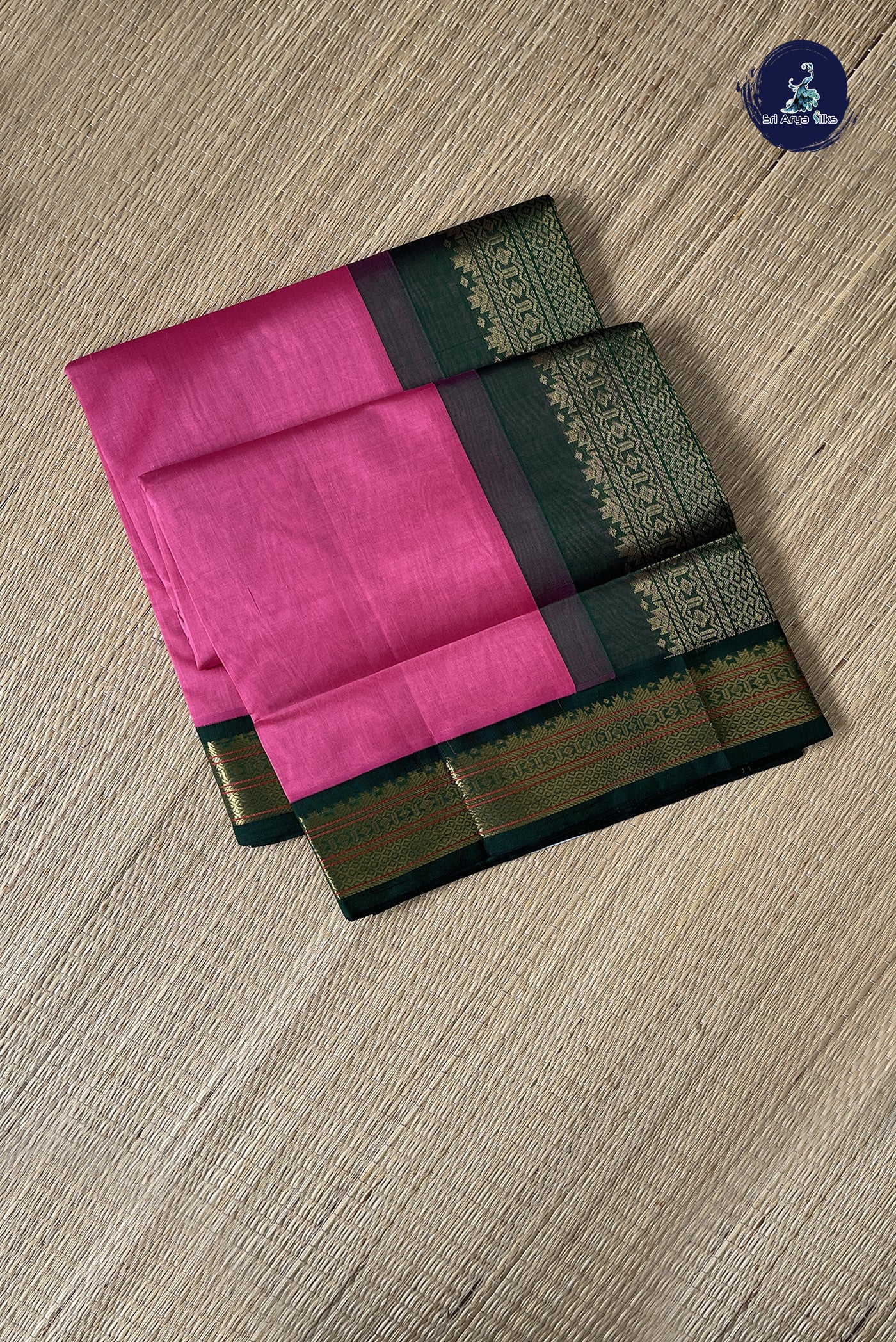 Pink Korvai Silk Cotton Saree With Plain Pattern