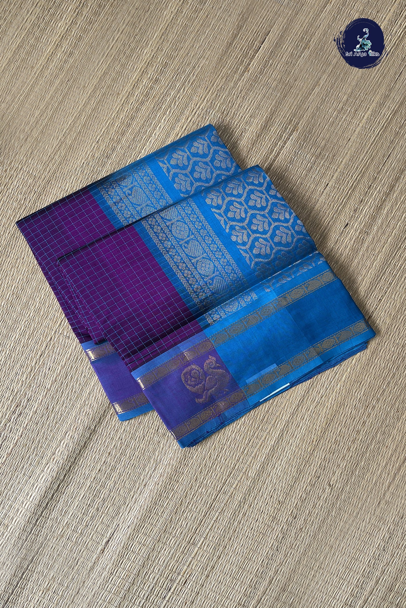 Dual Tone Purple Checked Saree With Checked Pattern