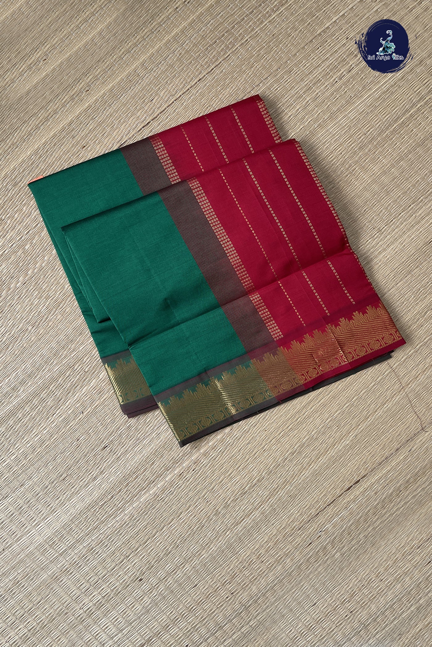 Dark Green Simple Silk Cotton Saree With Plain Pattern