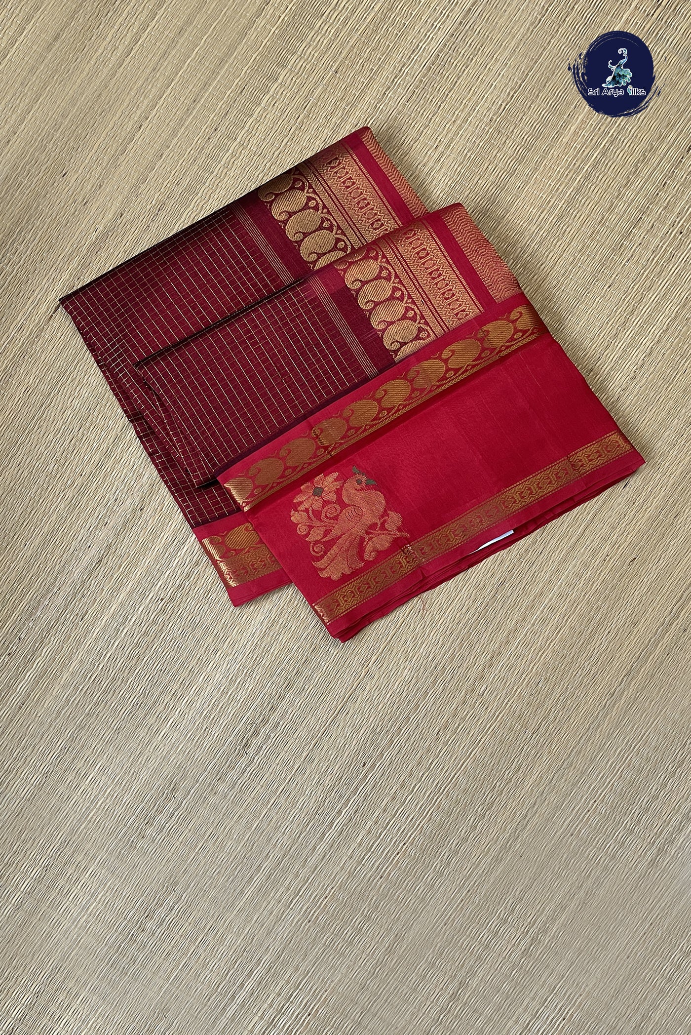 Dual Tone Wine Bridal Silk Cotton Saree With Zari Checked Pattern