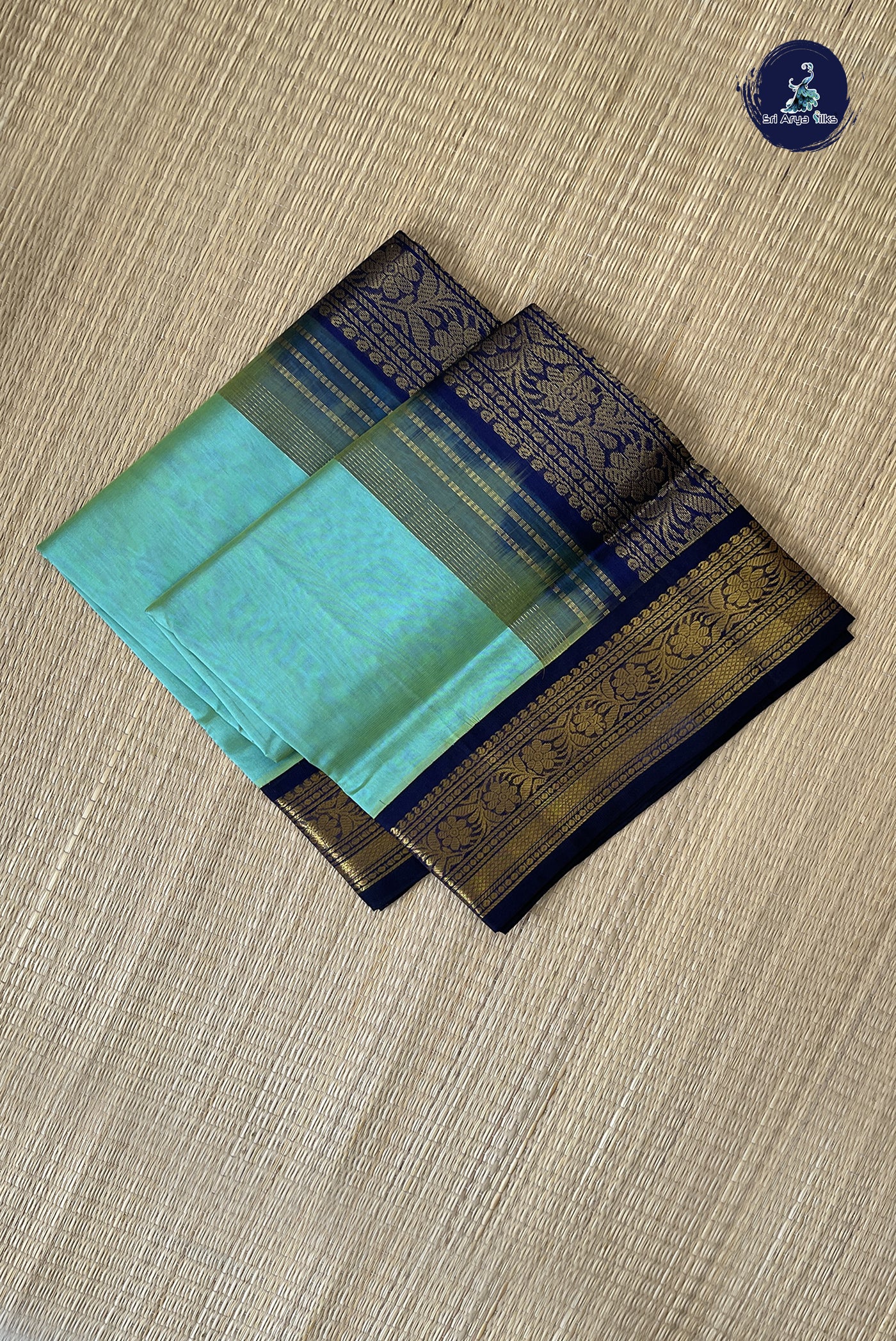 Dual Tone Turquoise Korvai Silk Cotton Saree With Plain Pattern